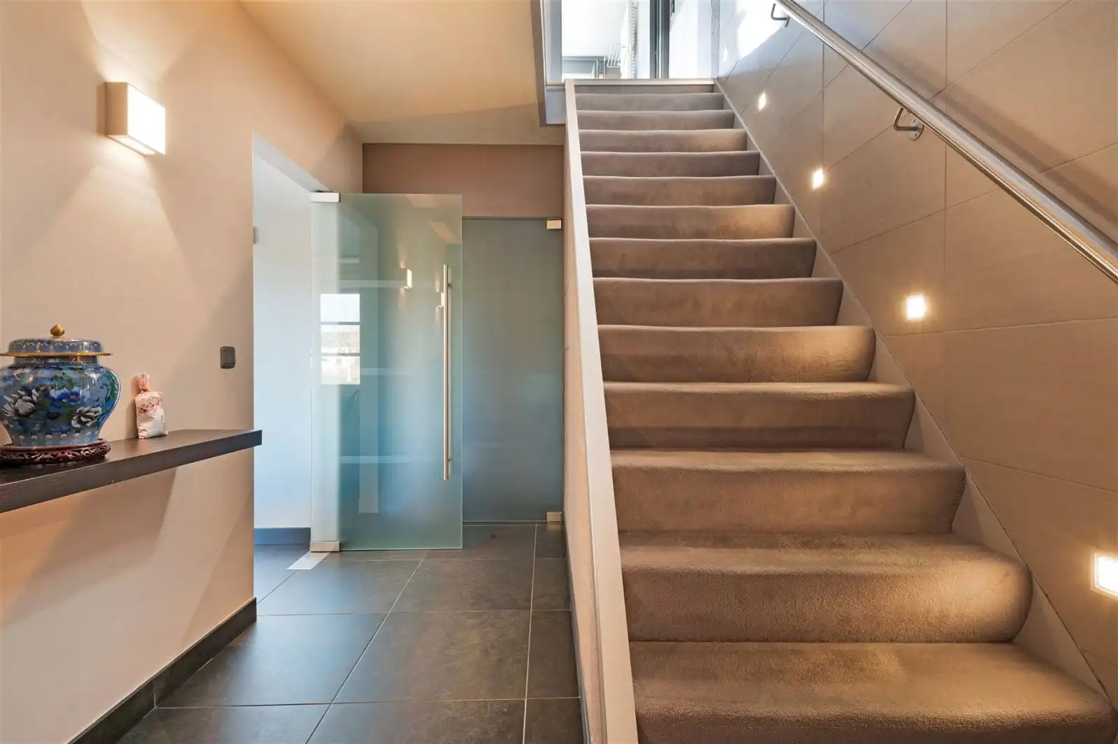 Gezellig gerenoveerde woning op unieke locatie foto 14