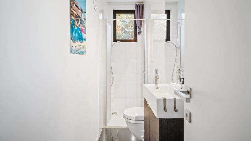 Moderne villa 247m² met bijgebouw-garage en zwembad op 58 are foto 18