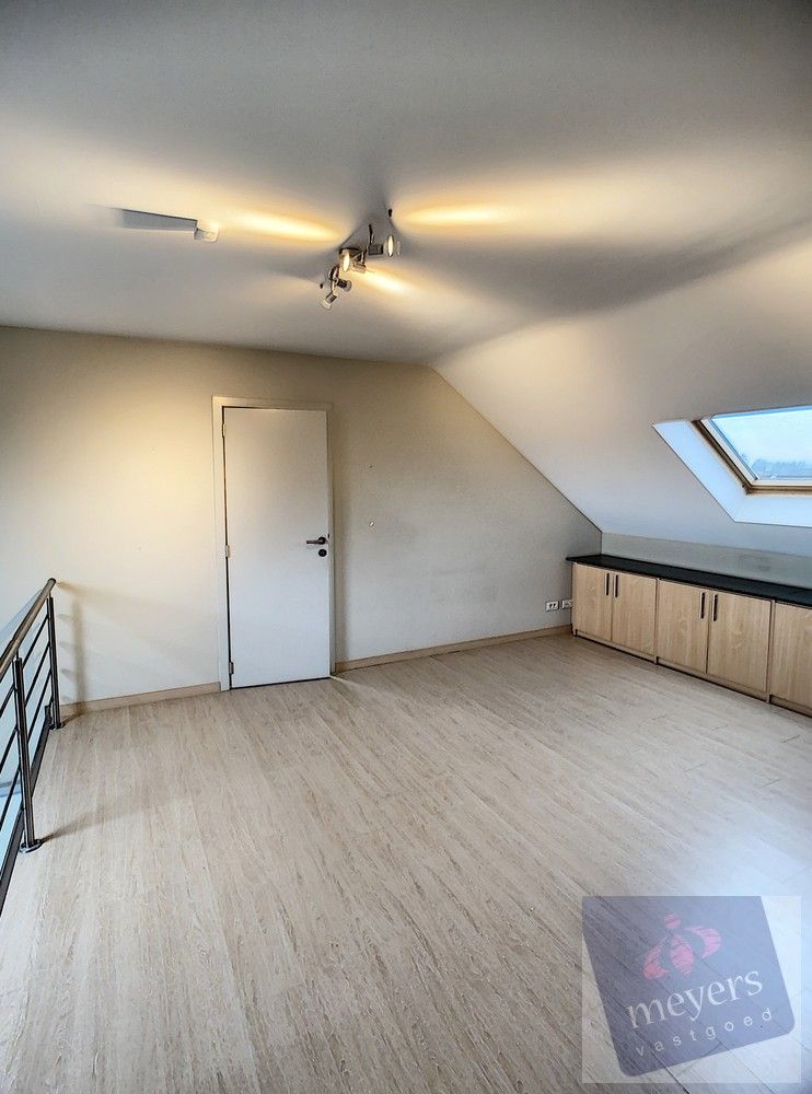 Luxe duplex appartement te huur in Residentie De Linde – Lummen foto 13