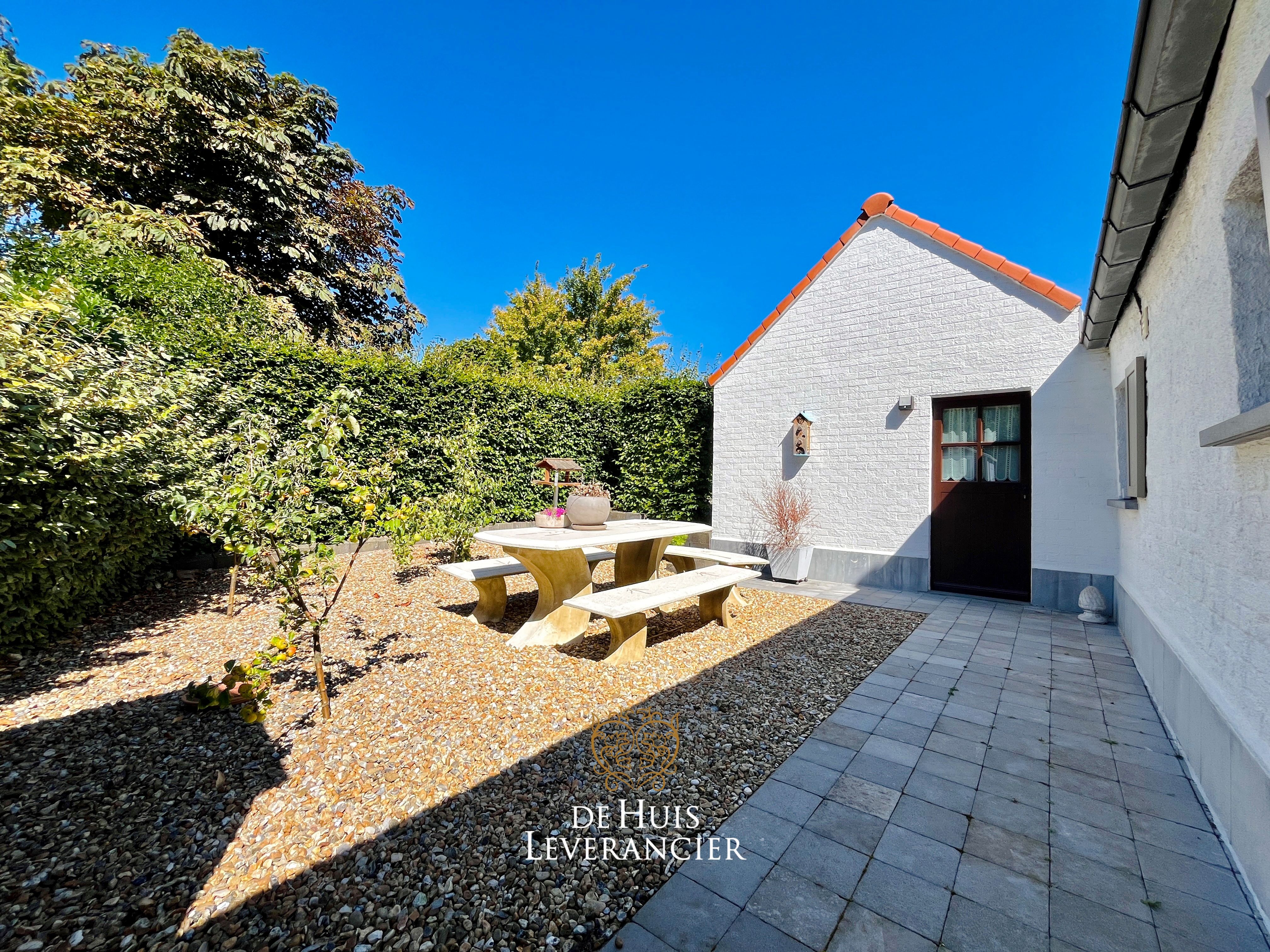 Authentiek vissershuis met tuin in hartje Koksijde foto 3