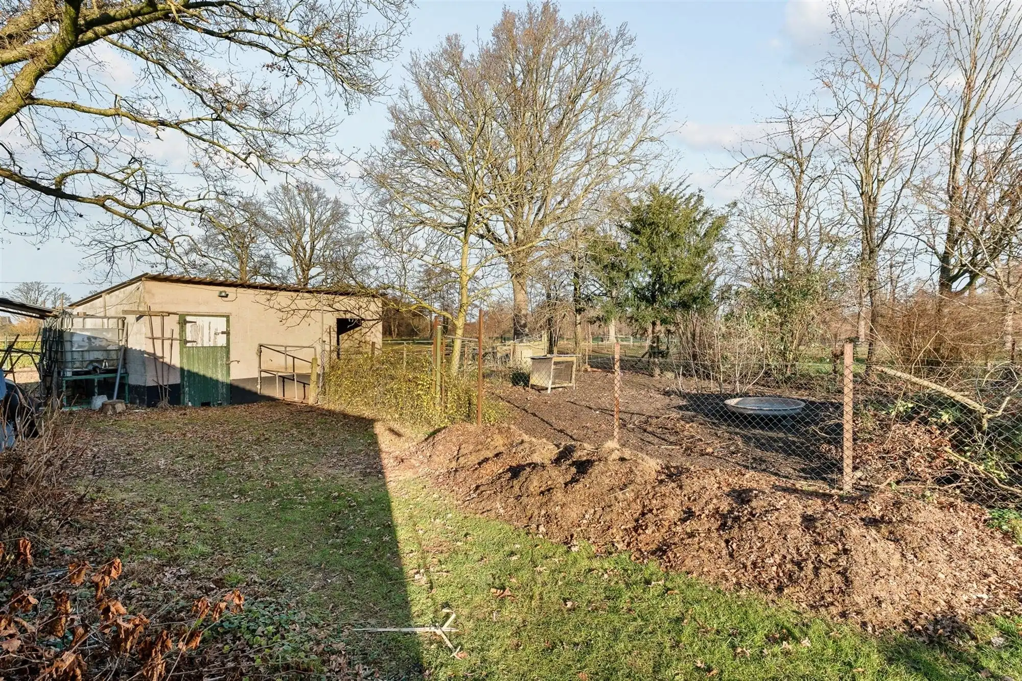 UNIEK GELEGEN WONING TUSSEN DE VELDEN foto 26