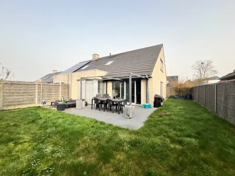 Woning met 3 slaapkamers foto 2