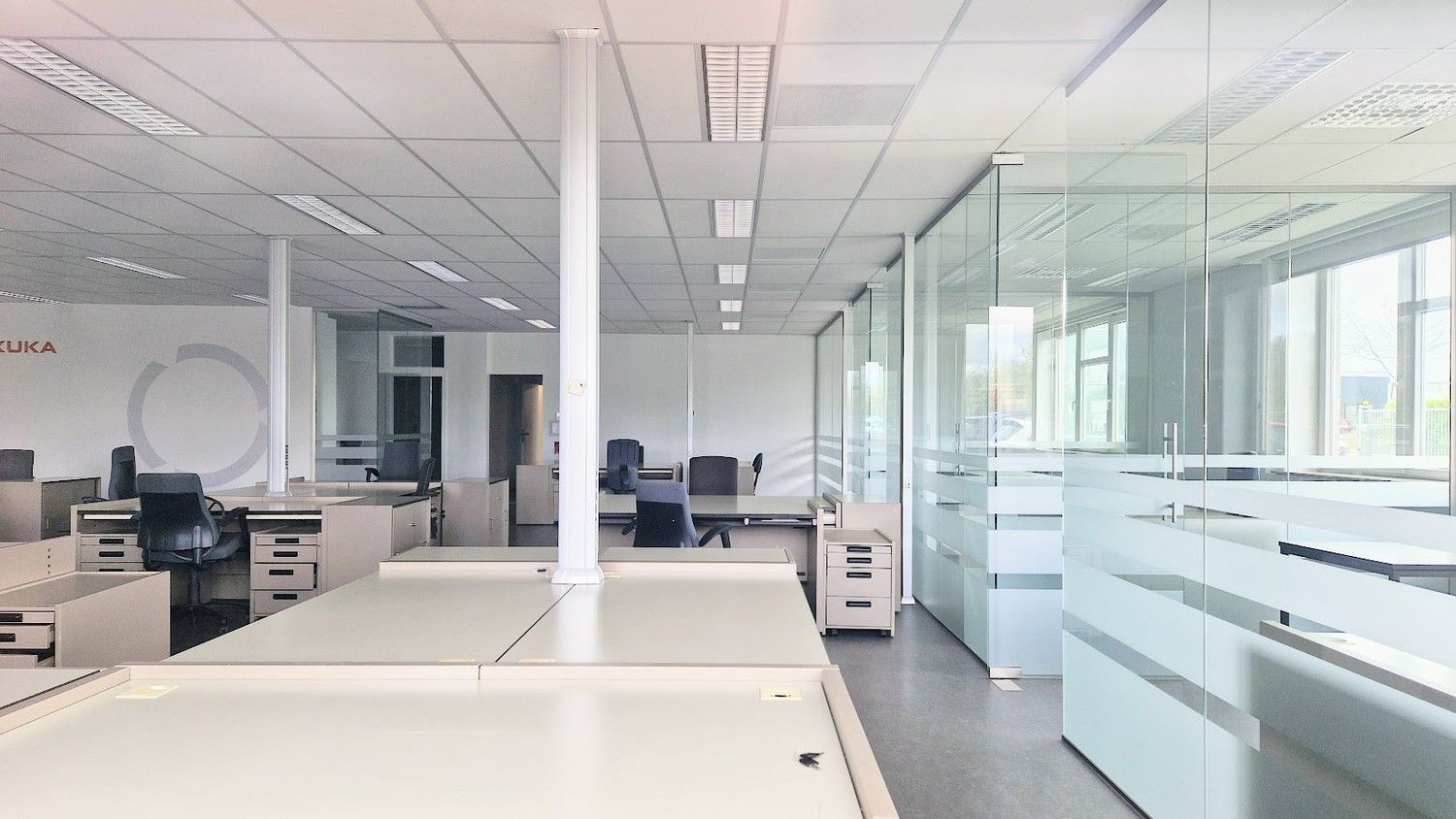 500m² kantoren met 350m² magazijn foto 5