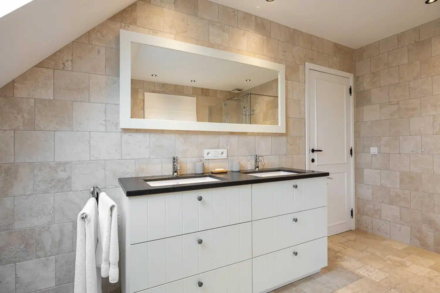 Instapklare woning op toplocatie foto 20
