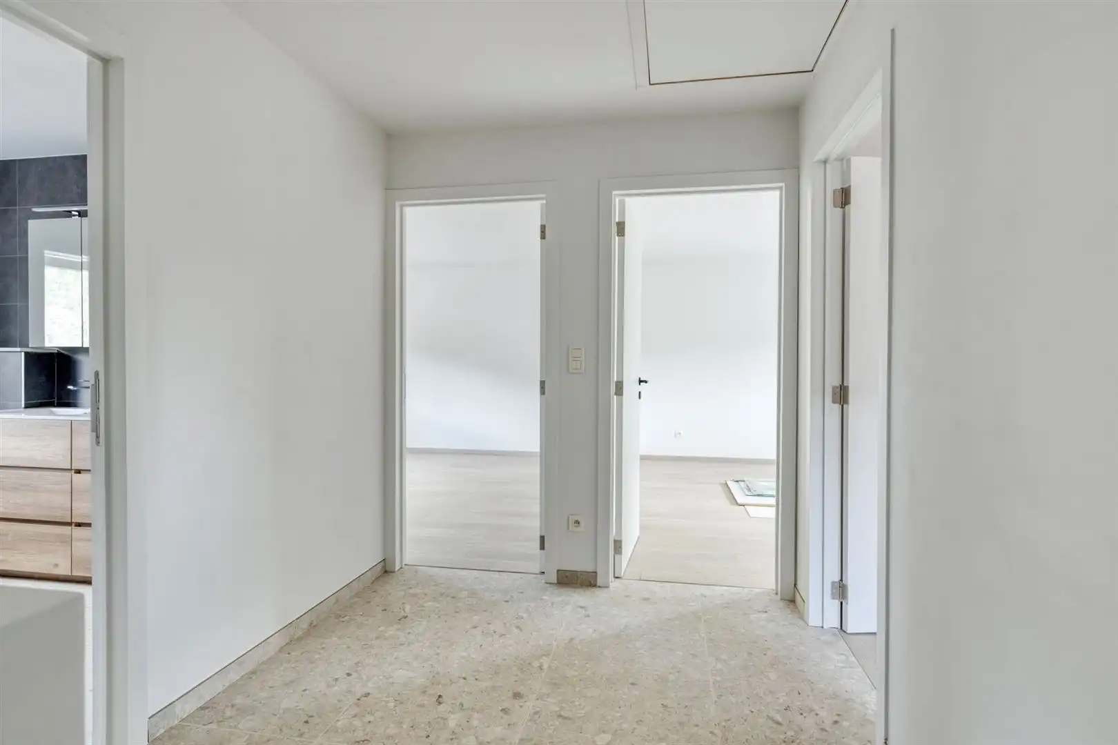TE KOOP: Volledig gerenoveerde en instapklare woning met 3 slaapkamers te Koersel! foto 19