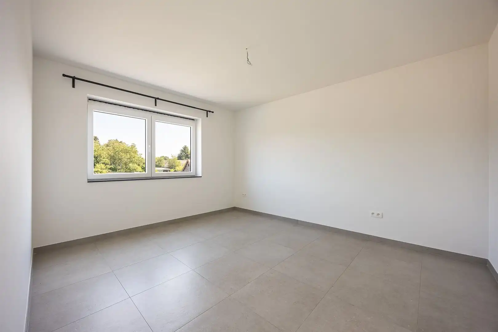 Recente nieuwbouwwoning met grote, zonnige tuin  foto 16