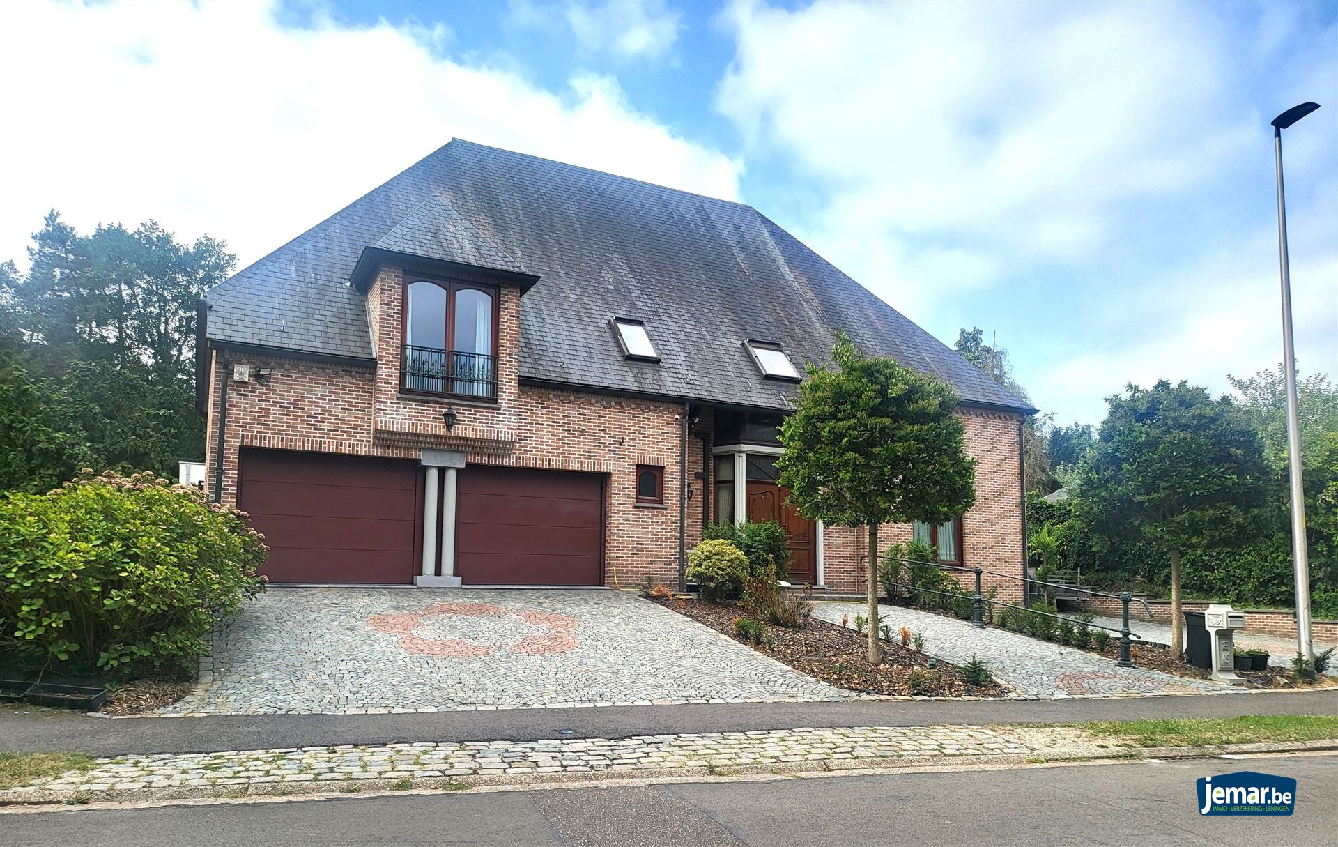 Huis foto {{pictureIndex}}