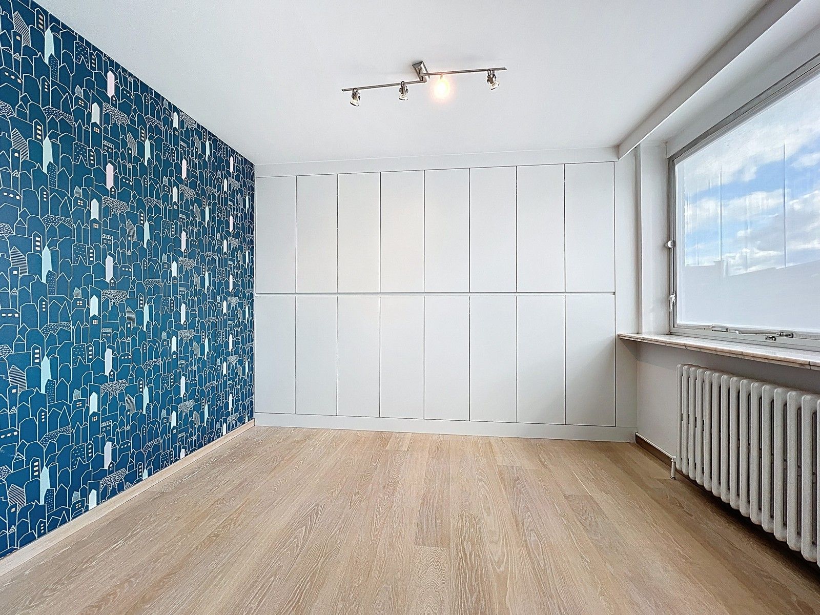 Rustig gelegen LICHTRIJK 3 SLPK appartement (157m²) nabij centrum en station Roeselare. foto 14