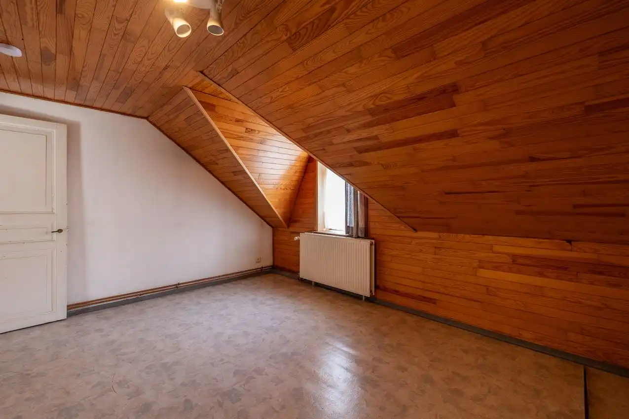 Op te frissen stadswoning met 4slk.  foto 21