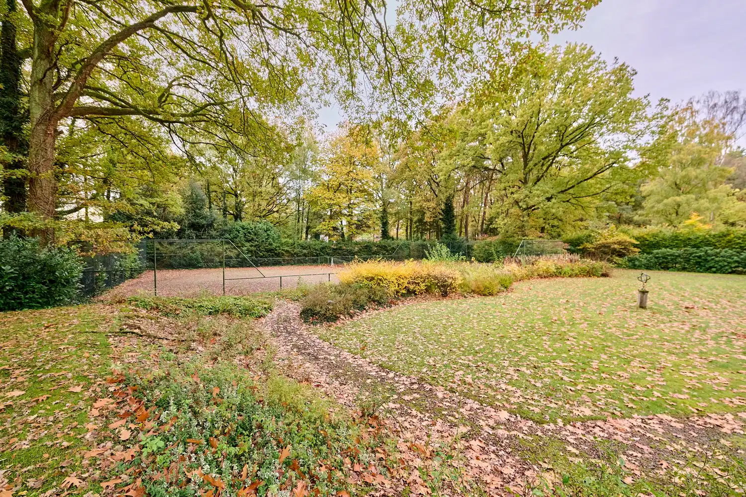 Exclusieve villa op toplocatie – een oase van rust en comfort nabij Maasmechelen en Genk foto 35