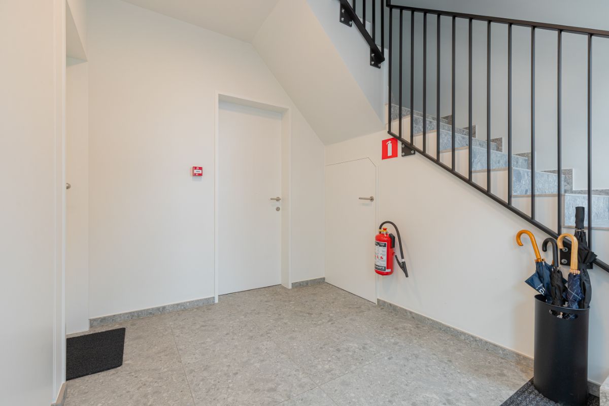Prachtig appartement met gezellig terras foto 2