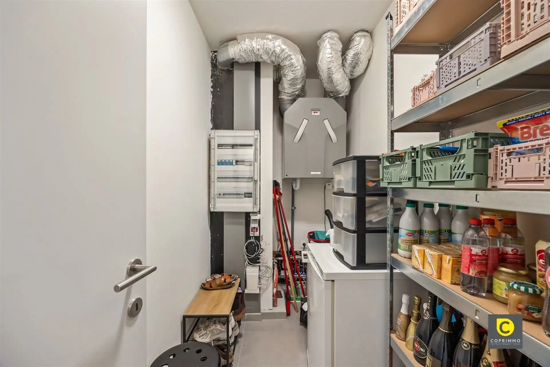 Modern Appartement in hartje Geel foto 15