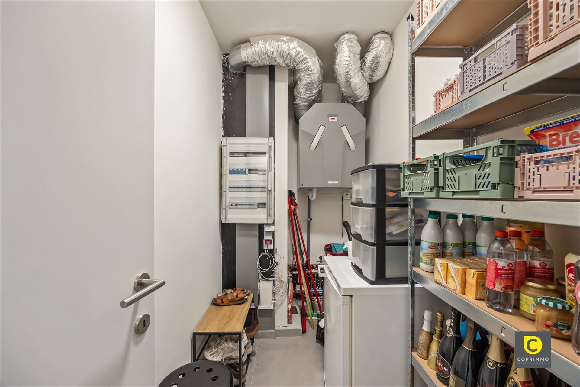 Modern Appartement in hartje Geel foto 15