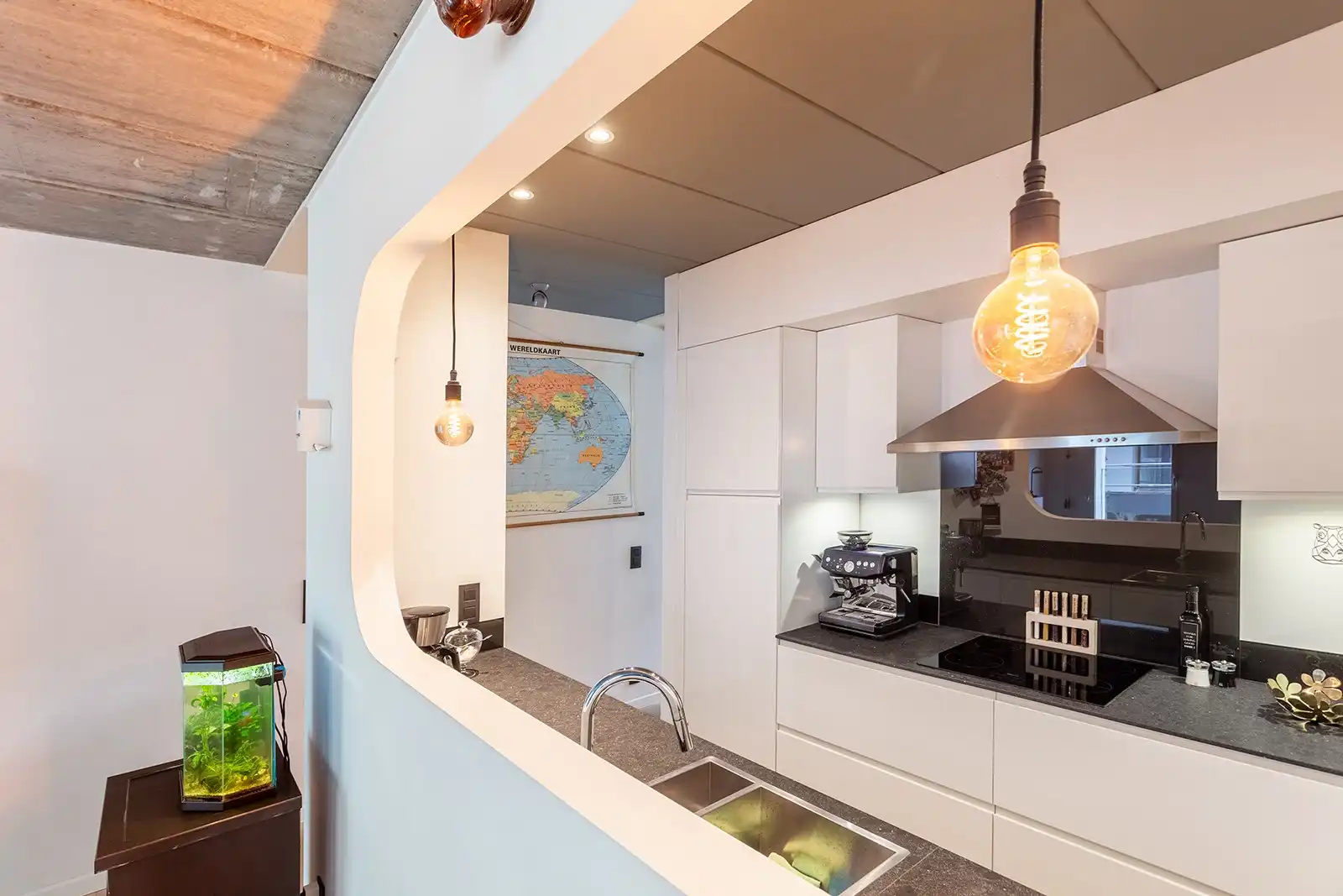 Energiezuinig 3-slaapkamerapp. nabij Centraal Station foto 8