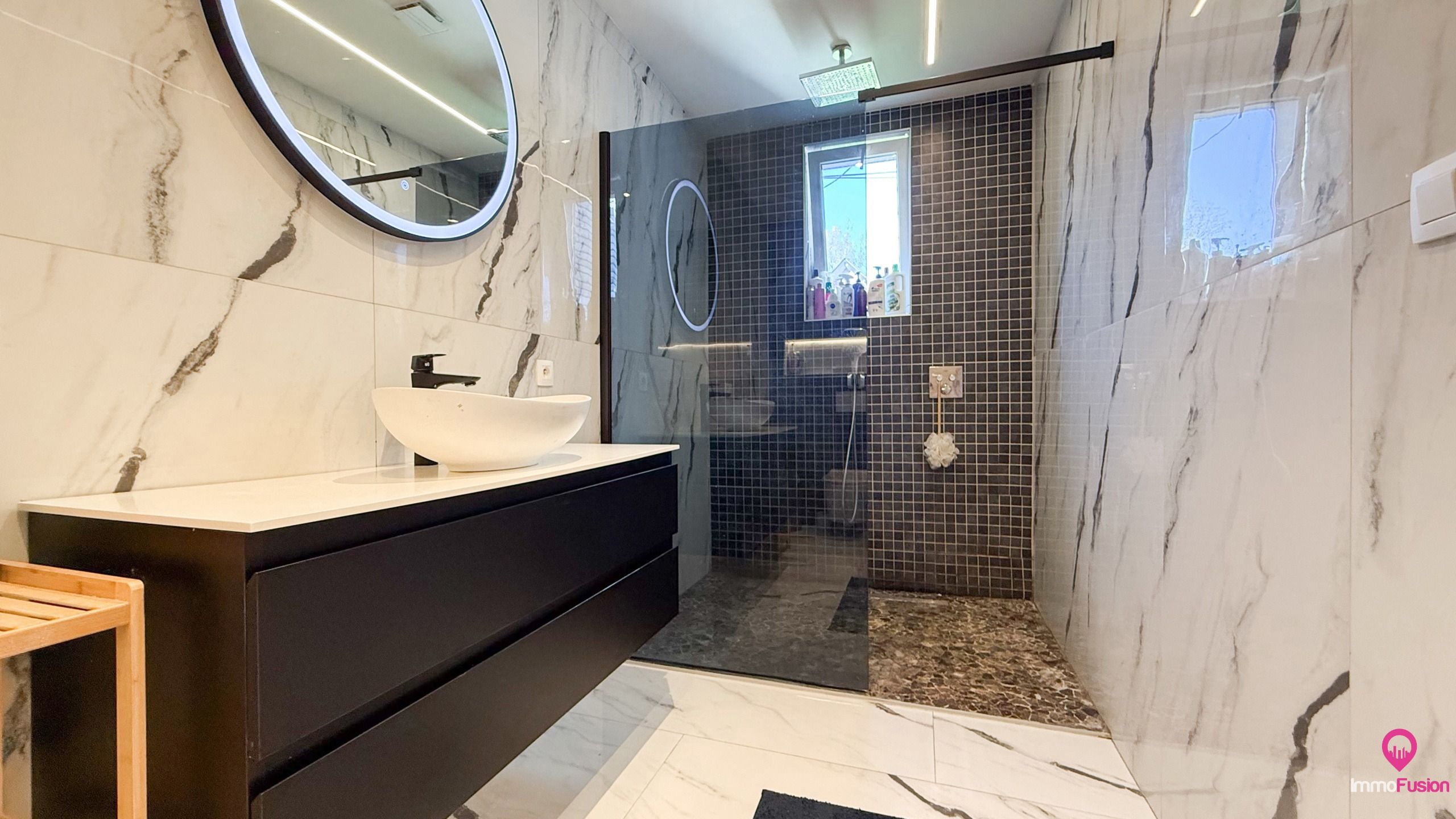 Instapklare woning met 5 slpks op riant perceel te Paal! foto 13