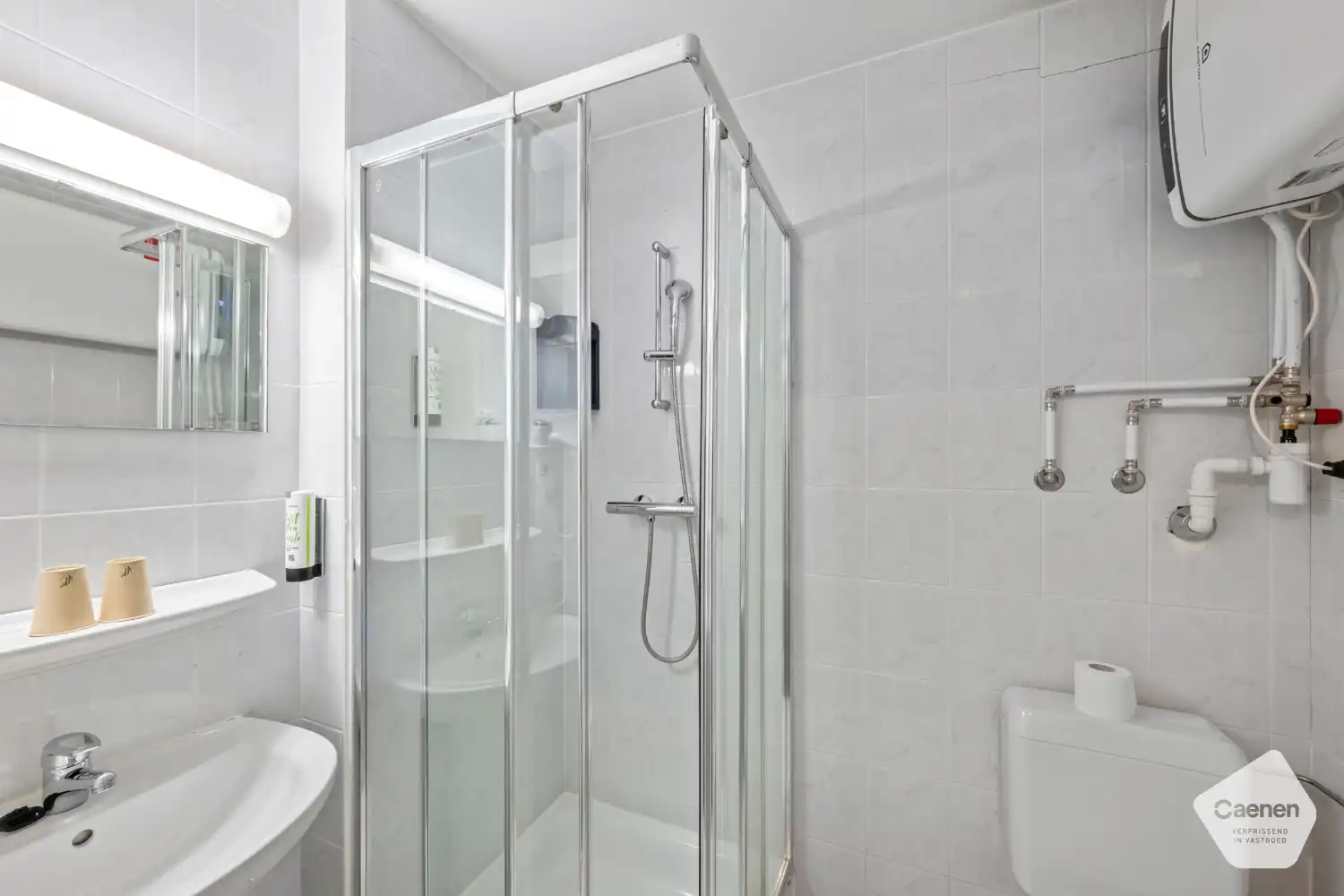 Instapklare studio met zeezicht foto 3