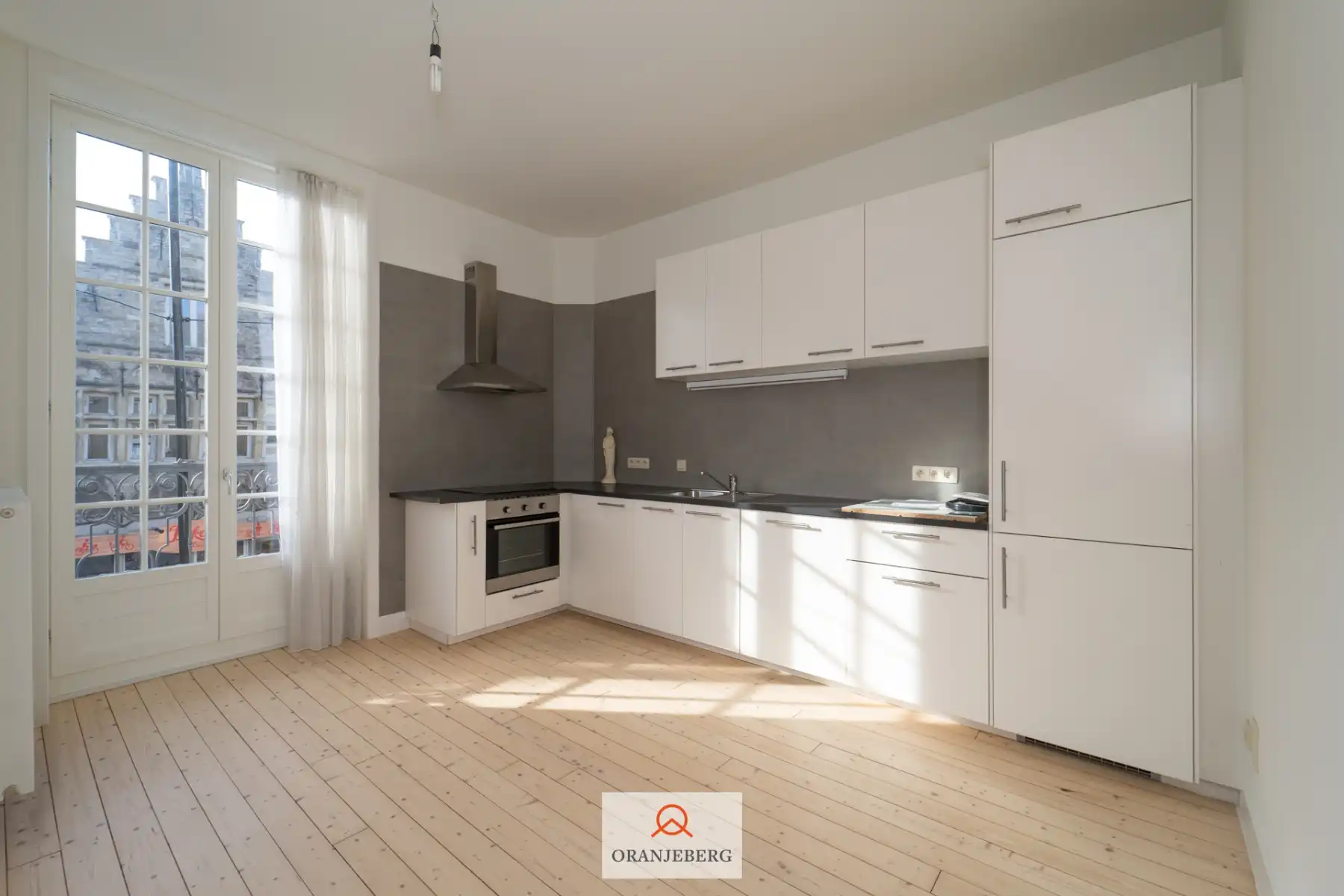 Gerenoveerde appartement foto 3