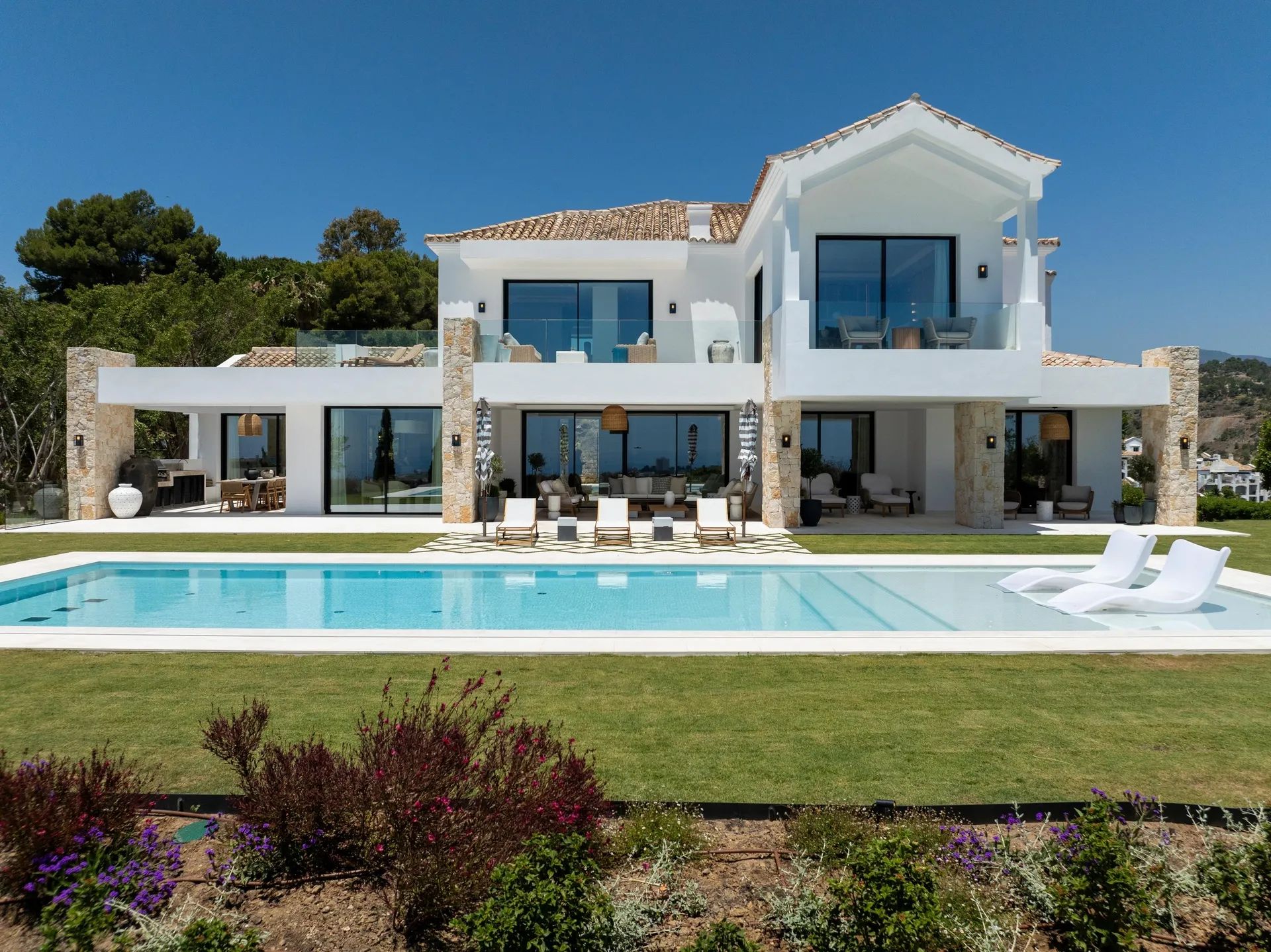 ()=>{if(producerUpdateValueVersion(node),producerAccessed(node),node.value===ERRORED)throw node.error;return node.value} Villa Amara - 29679 Marbella
