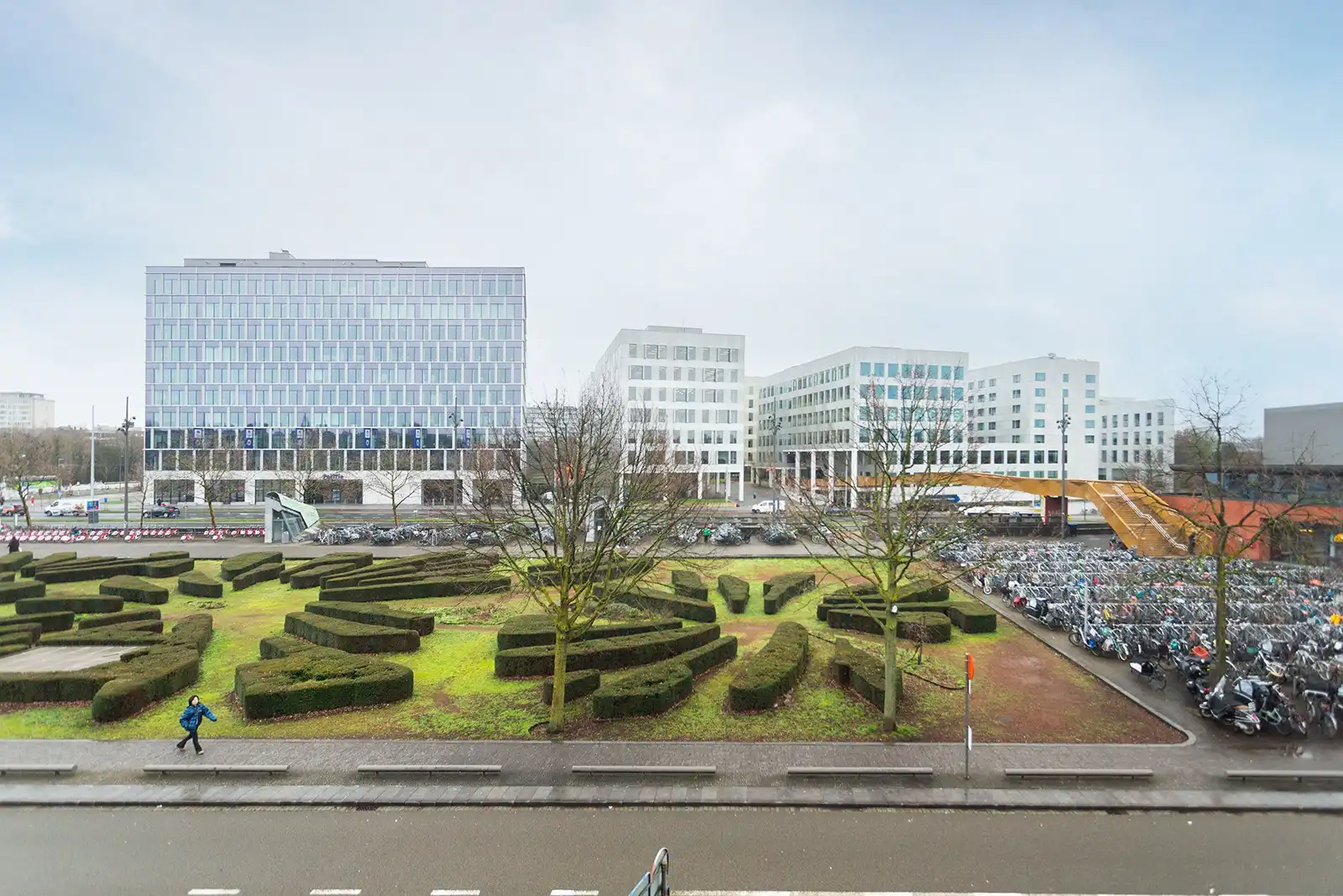 Handelshuis aan Berchem station foto 24