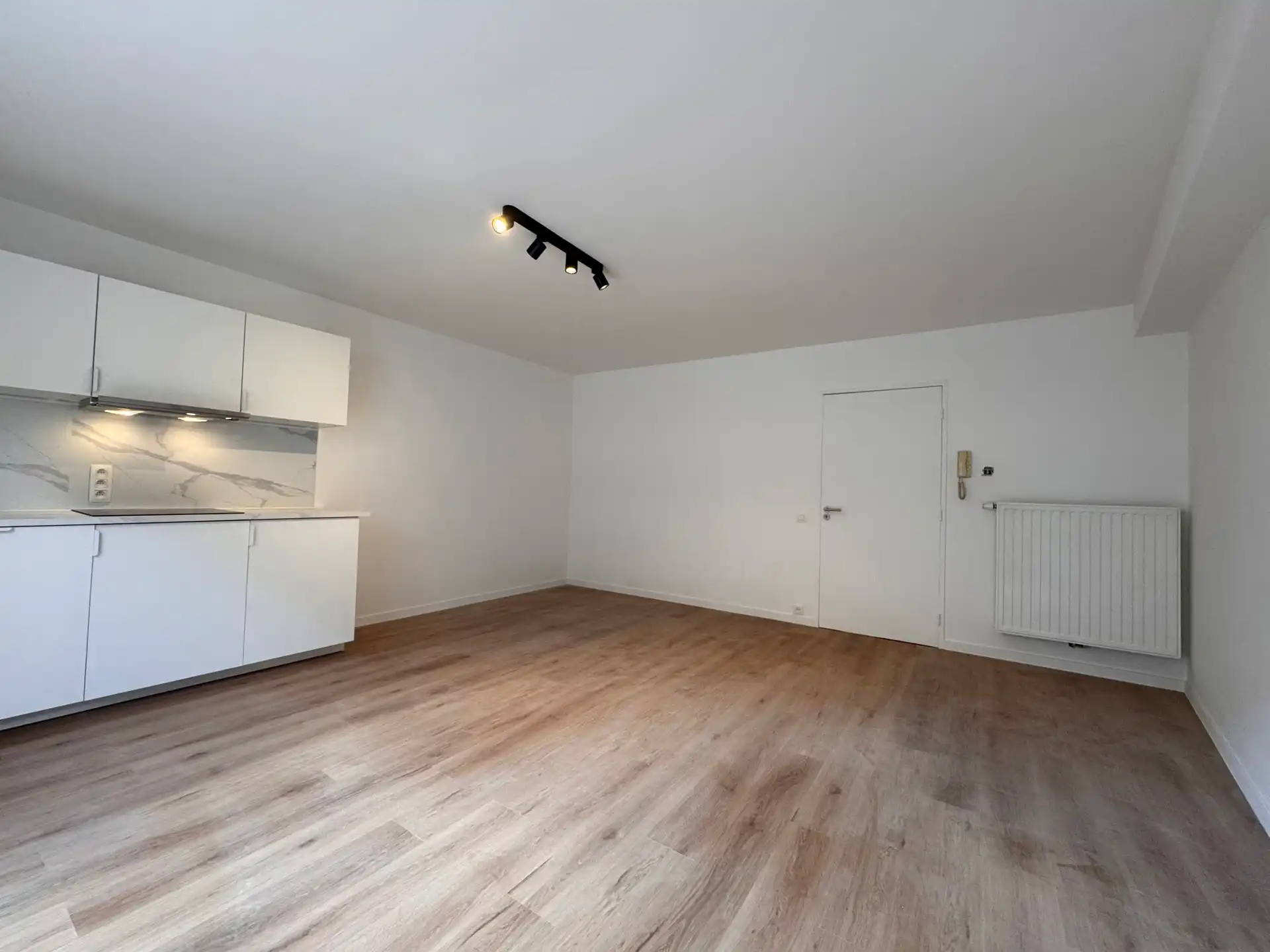 Gezellige studio op uitstekende locatie foto 6