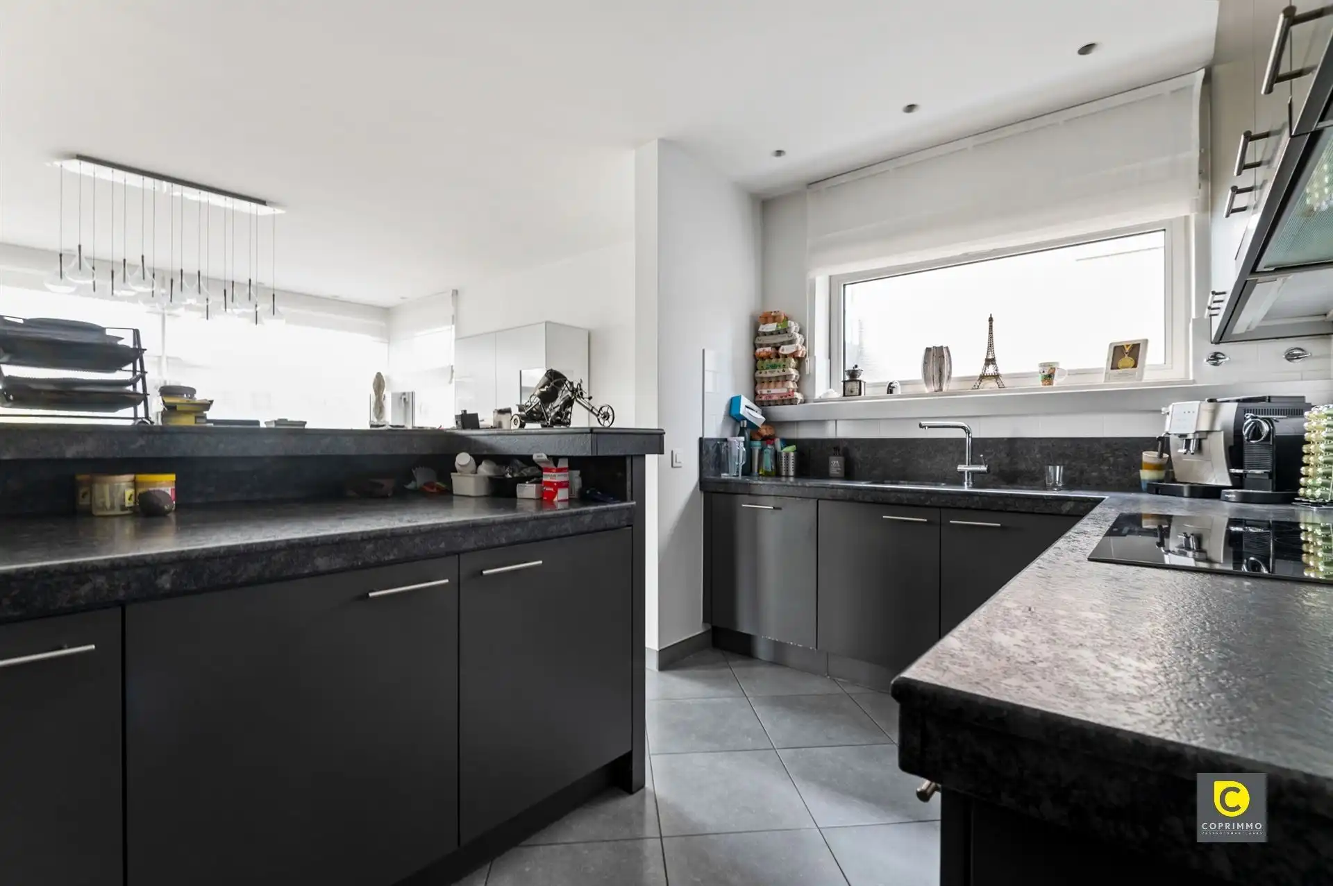 Lichtrijk 3 slpk app met ZW-terras te Veldekens! foto 5