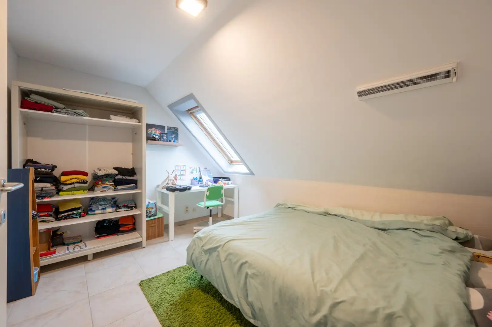 Instapklaar appartement op centrale ligging! foto 11