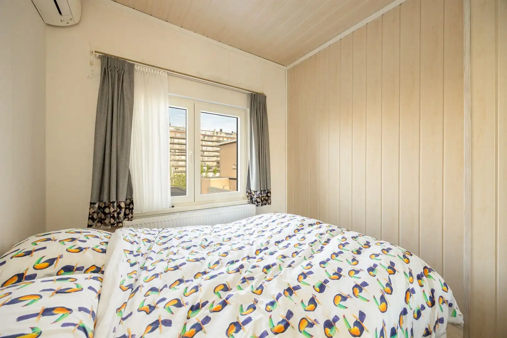 Gerenoveerde woning met 3 slaapkamers in rustige vogeltjes-wijk foto 14