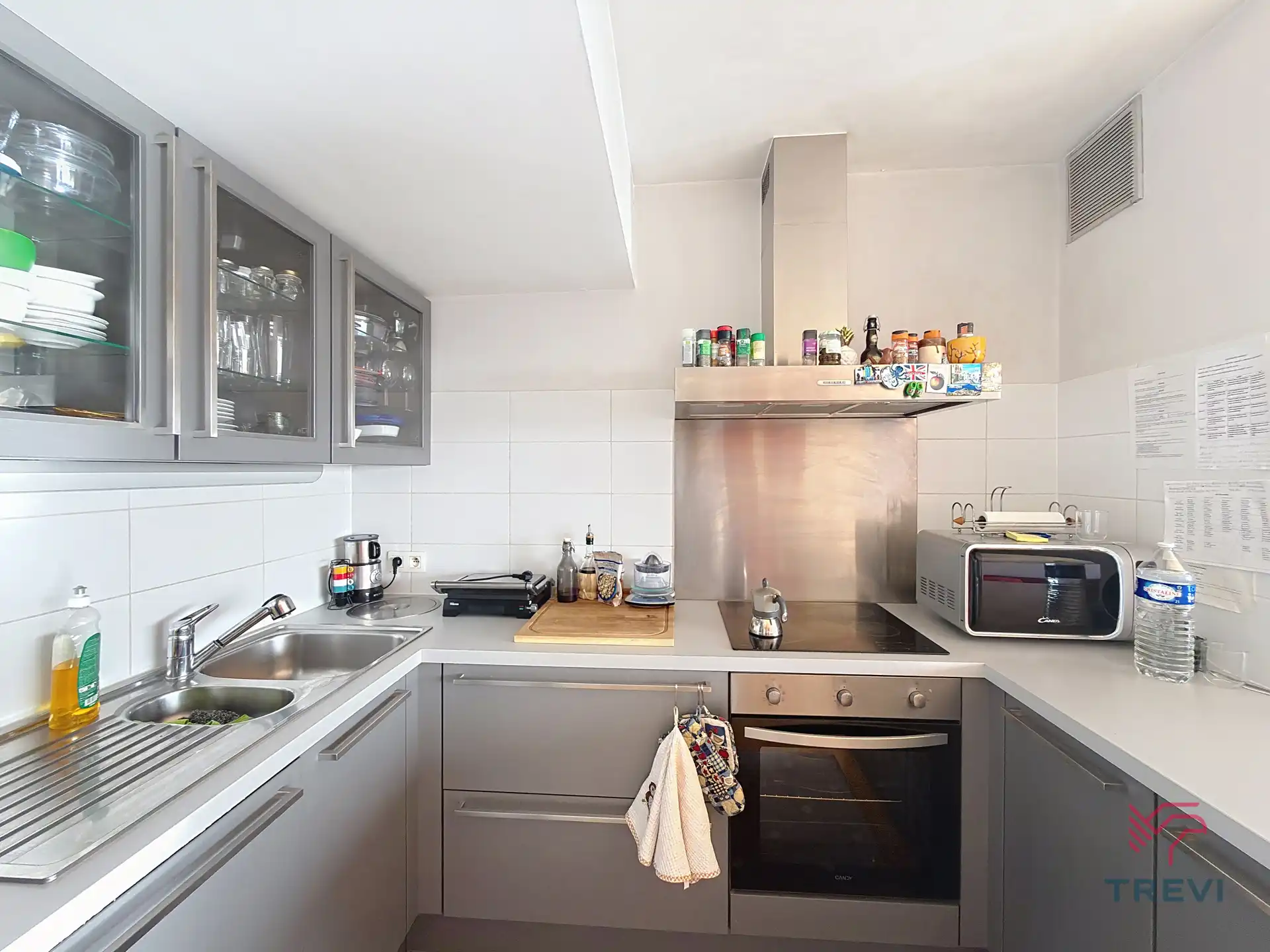 Prachtig appartement met 2 slaapkamers op de Louizalaan ! foto 6