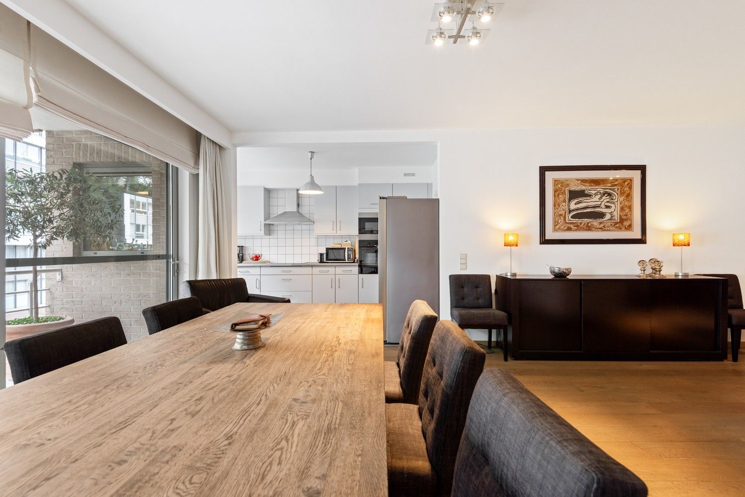 Instapklaar 3SLPK appartement met 2 terrassen en garagebox in Berchem! foto 4