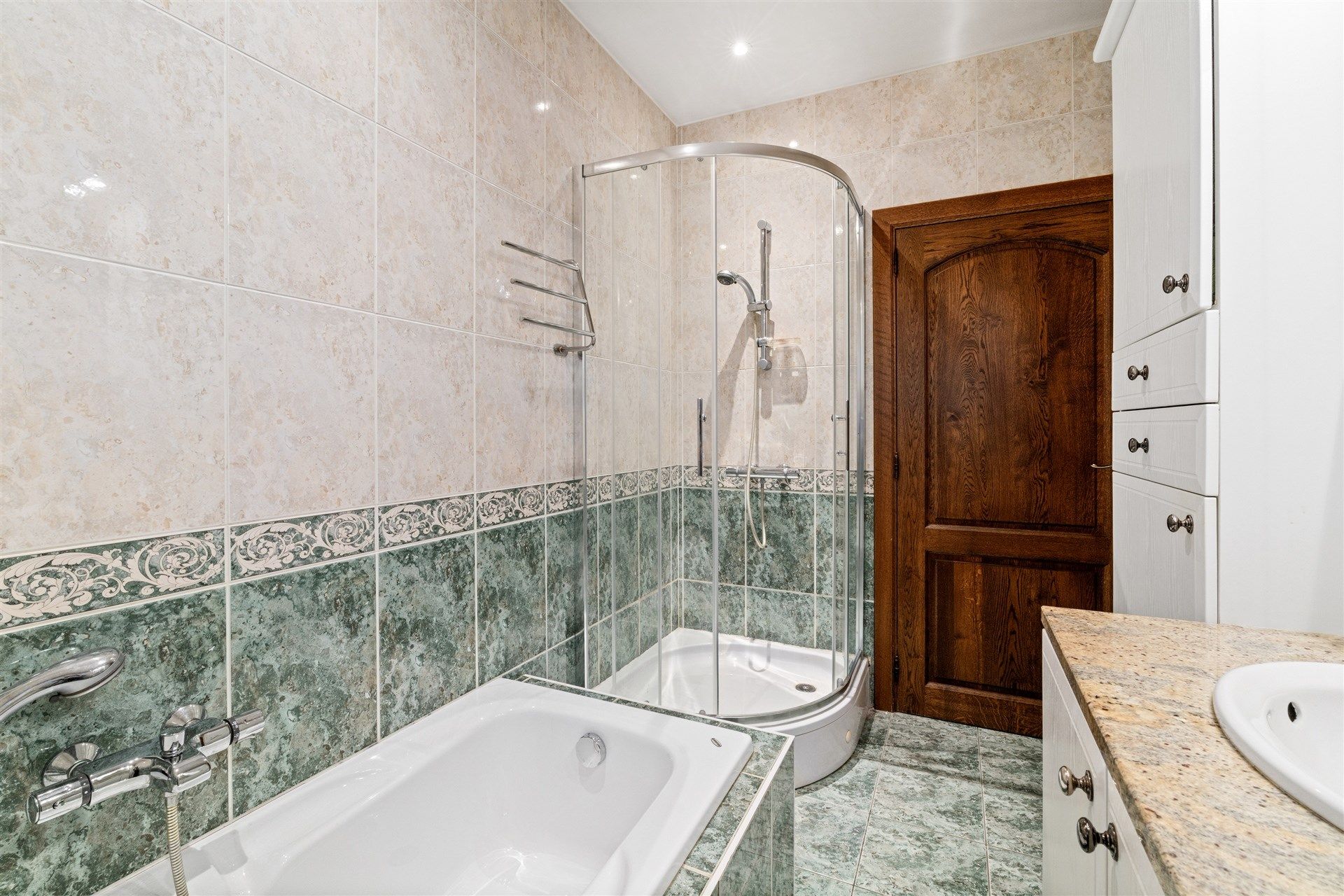 Charmante gezinswoning te koop in Lede foto 12