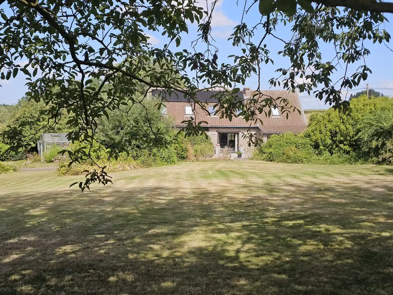 Charmante woning in hoevestijl op een perceel van 32a75ca foto 3