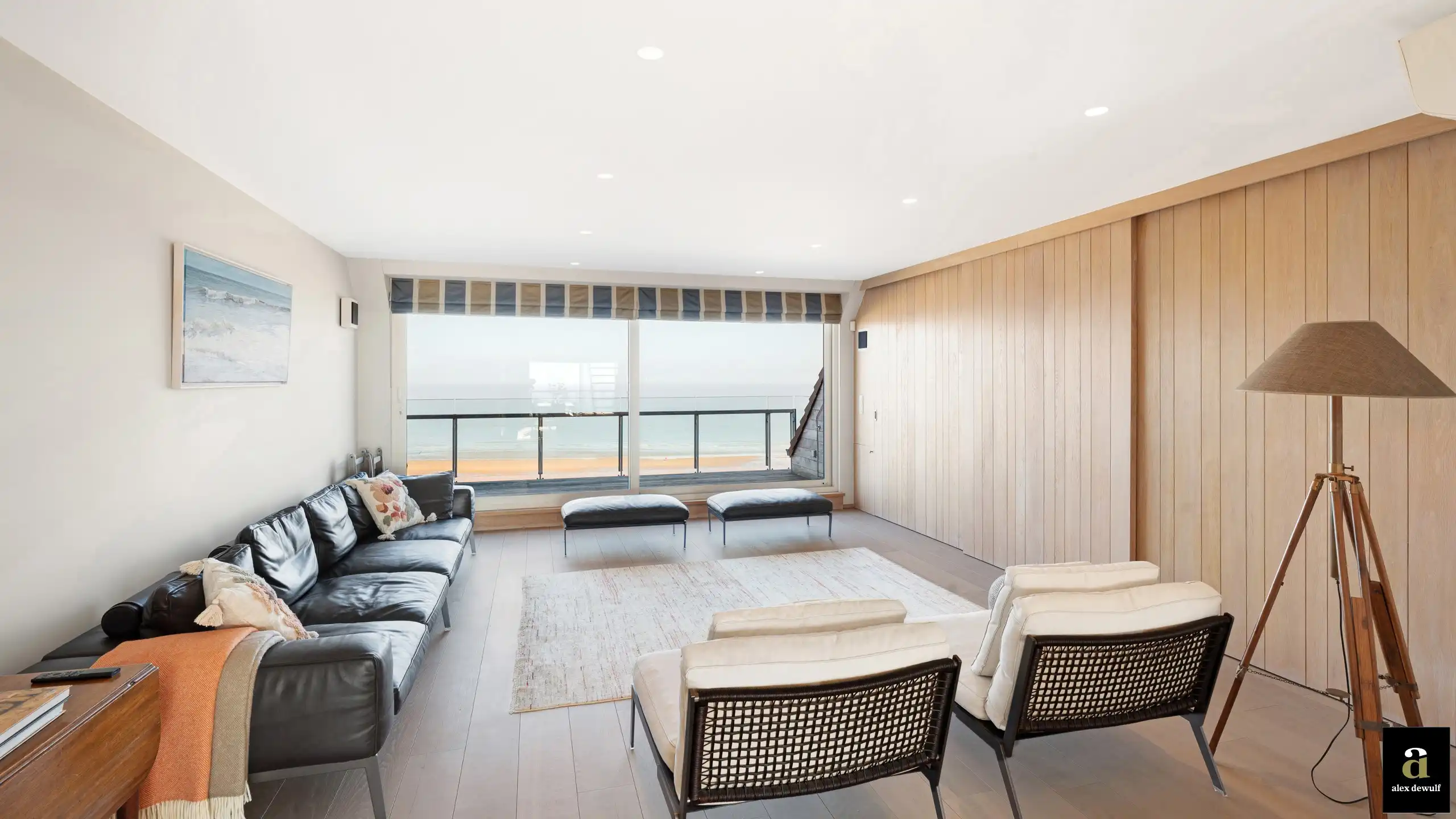 Uitzonderlijk duplex-appartement met 4 slaapkamers op de Zeedijk. foto 2