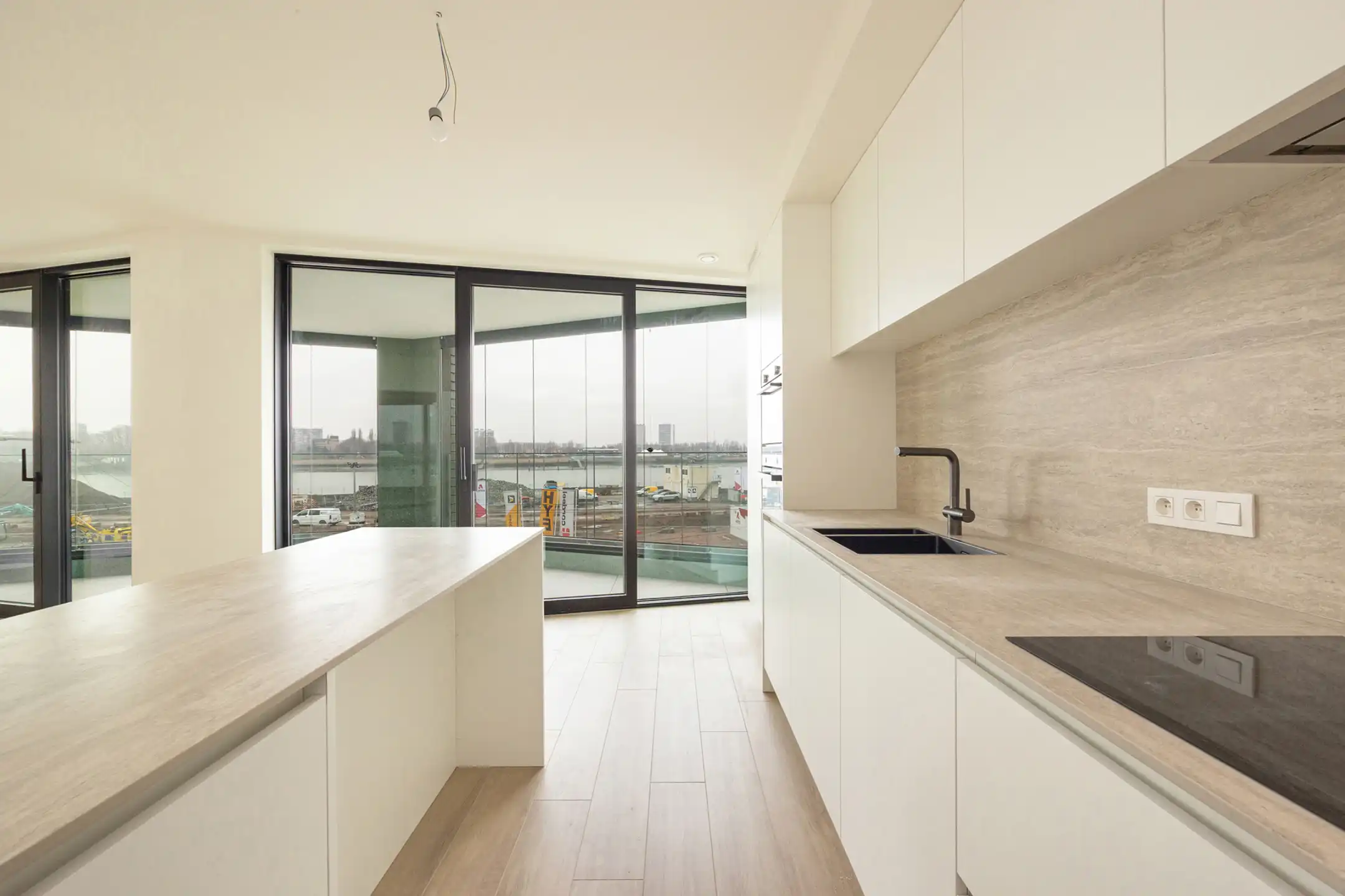 ANTWERPEN - Prestigieus woonproject  foto 3