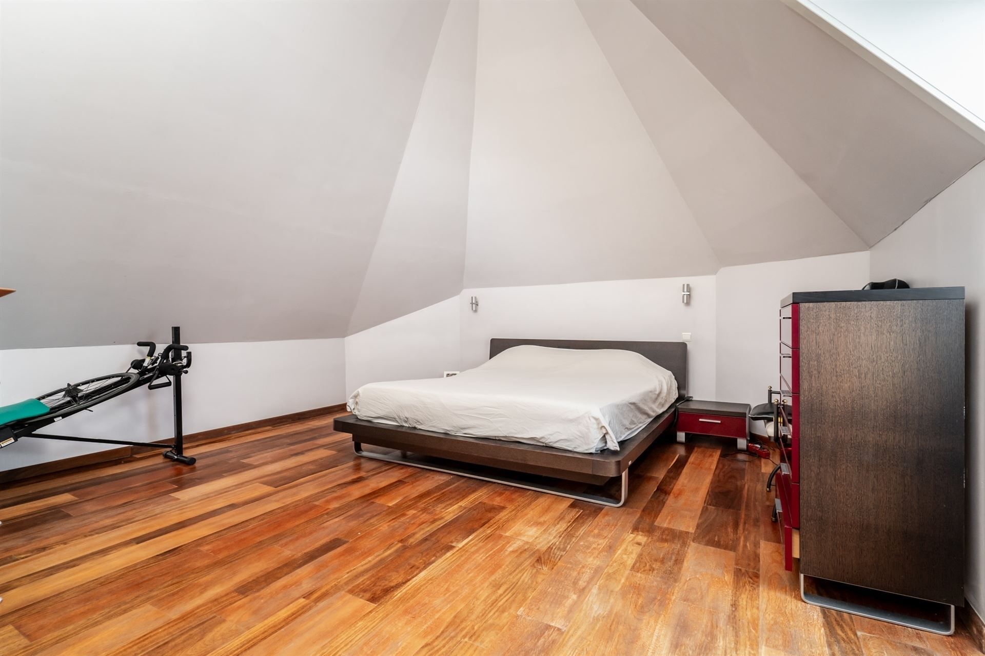 Authentieke hoeve met 4 slpks, poolhouse en zwembad foto 22