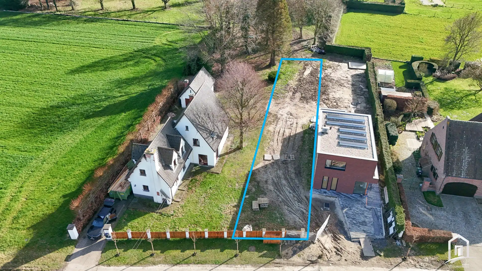 Bouwgrond voor halfopen bebouwing op toplocatie in Lede foto {{pictureIndex}}