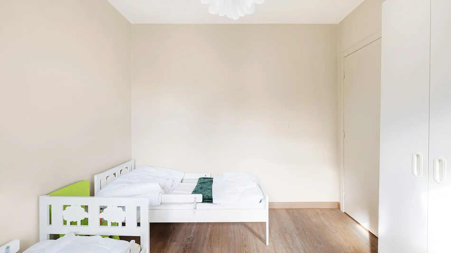 Appartement te koop met 2 slpks. foto 15