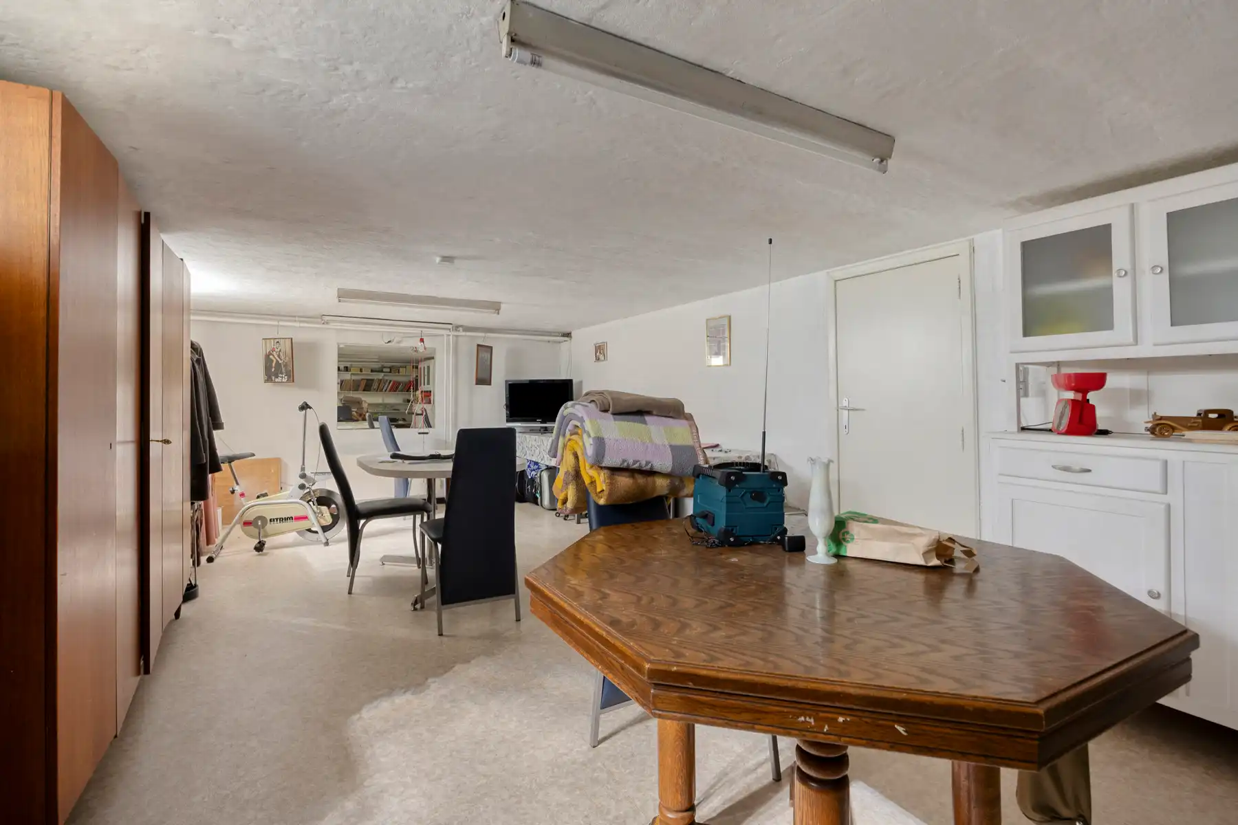 Vrijstaande woning op een perceel van 10a 20ca in een rustige, landelijke omgeving foto 22