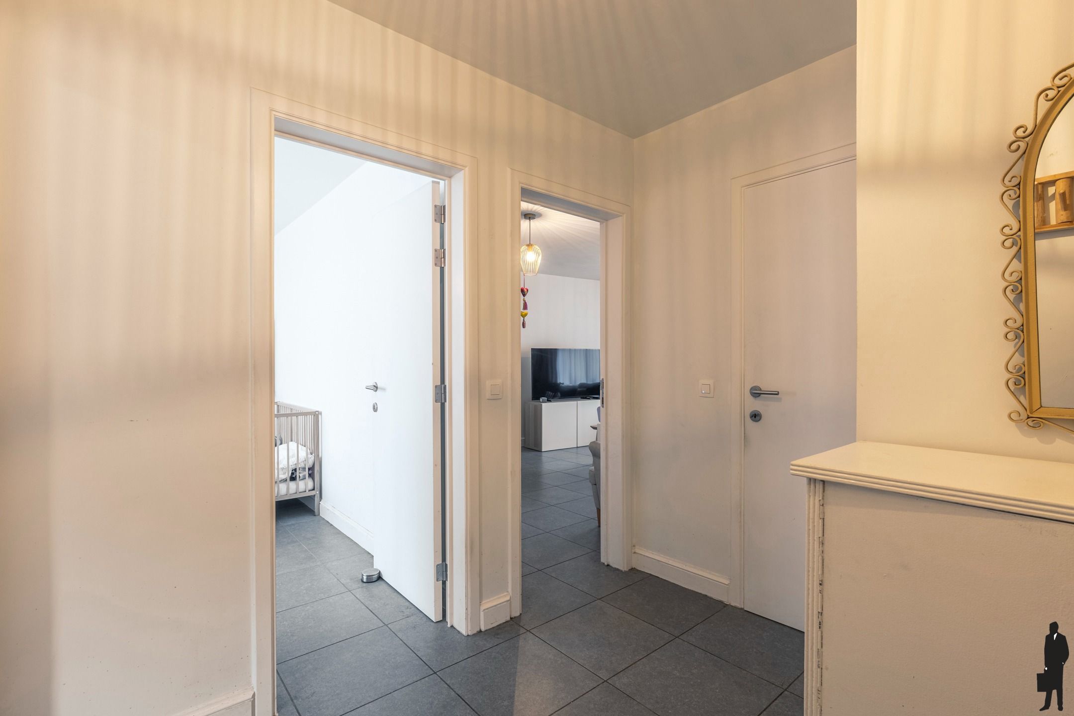 Centraal gelegen duplex (investerings)appartement met terras foto 2