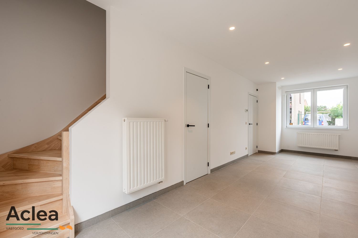 Volledig gerenoveerde woning met 2 slpks foto 19