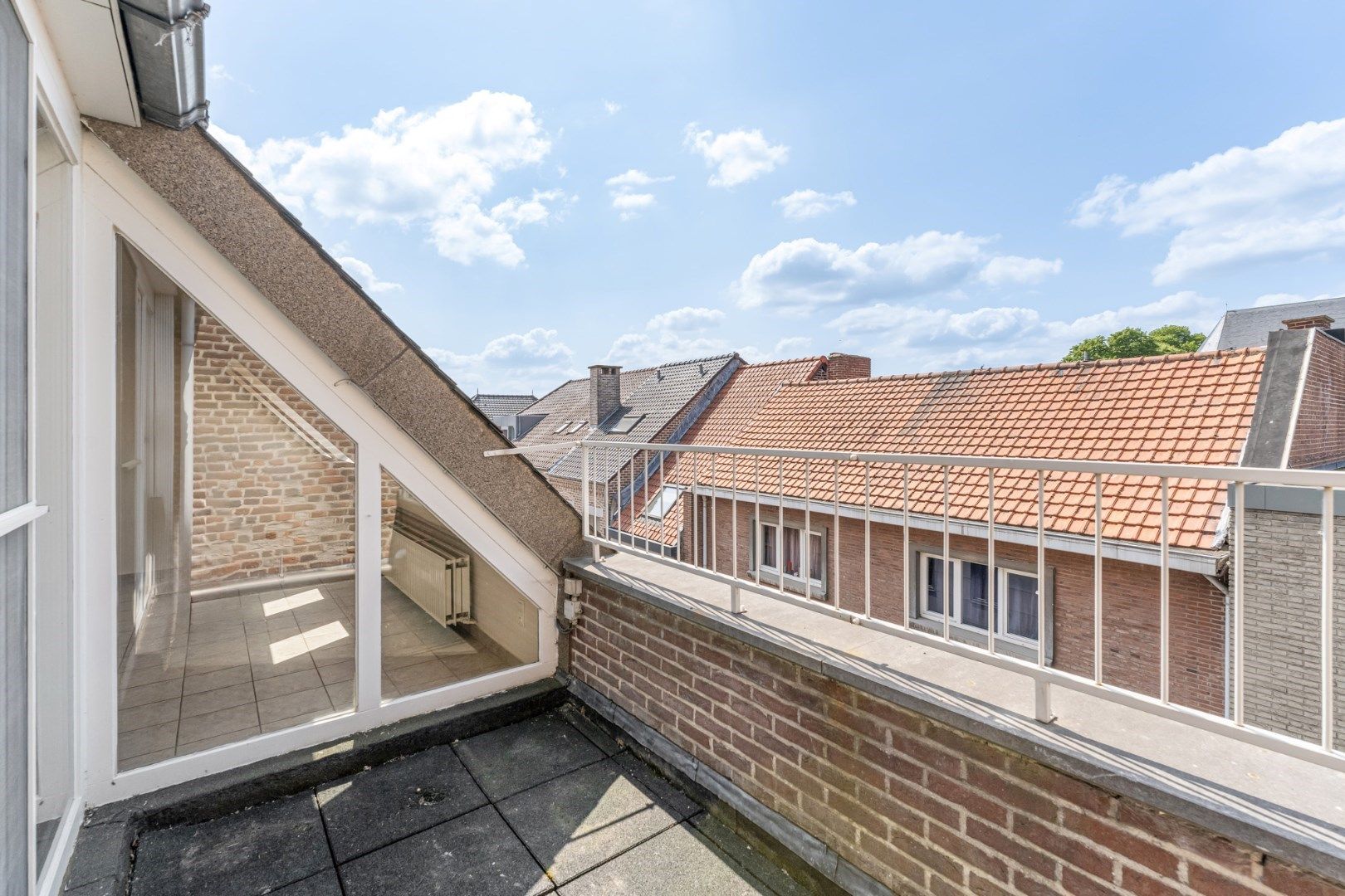 Goed verzorgd, gezellig duplex-appartement in het centrum met 2 slaapkamers, bureelruimte, terras foto 24