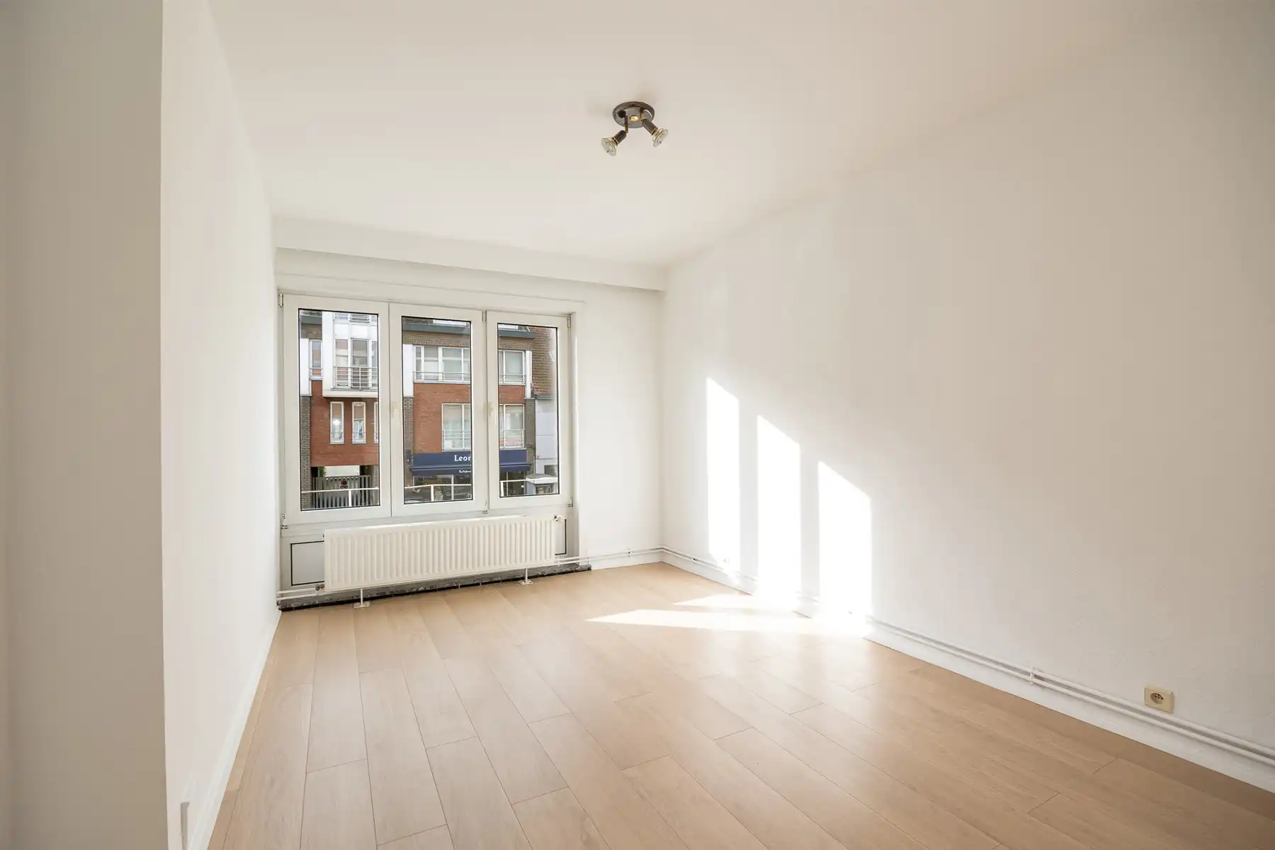 Appartement met 2 slaapkamers, terras en parkeergelegenheid foto 4