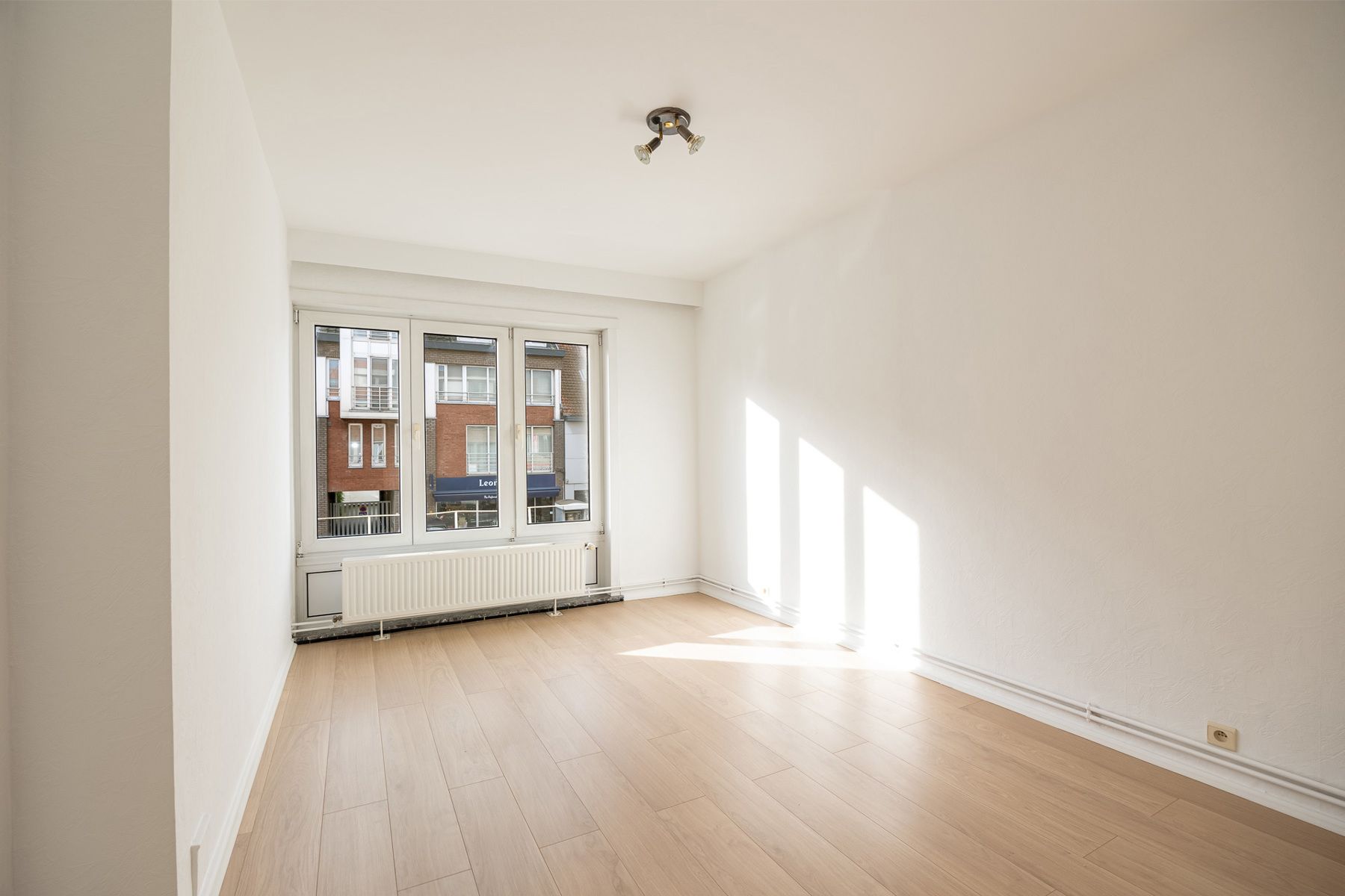 Appartement met 2 slaapkamers, terras en parkeergelegenheid foto 4