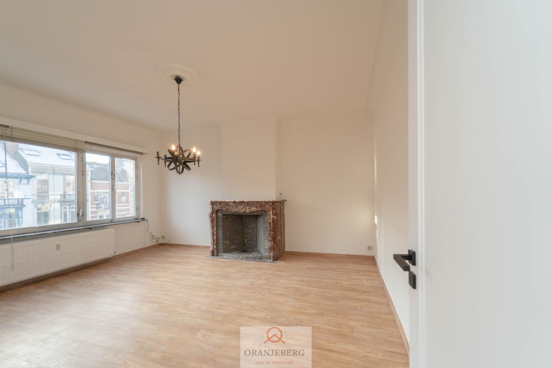 Ruim appartement aan station Gent-Sint-Pieters foto 2