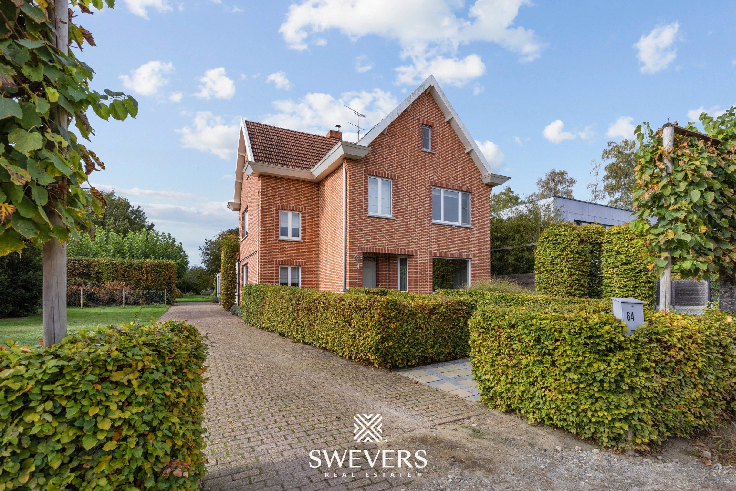 Gerenoveerde woning op 27 are en vergunde stal van 147 m² foto 36