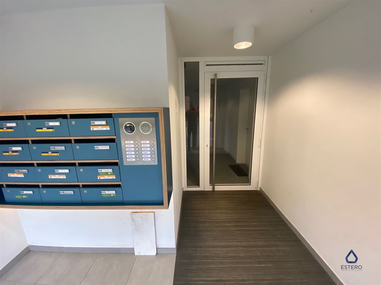 Ruim 2-slaapkamer appartement te Gent foto 3