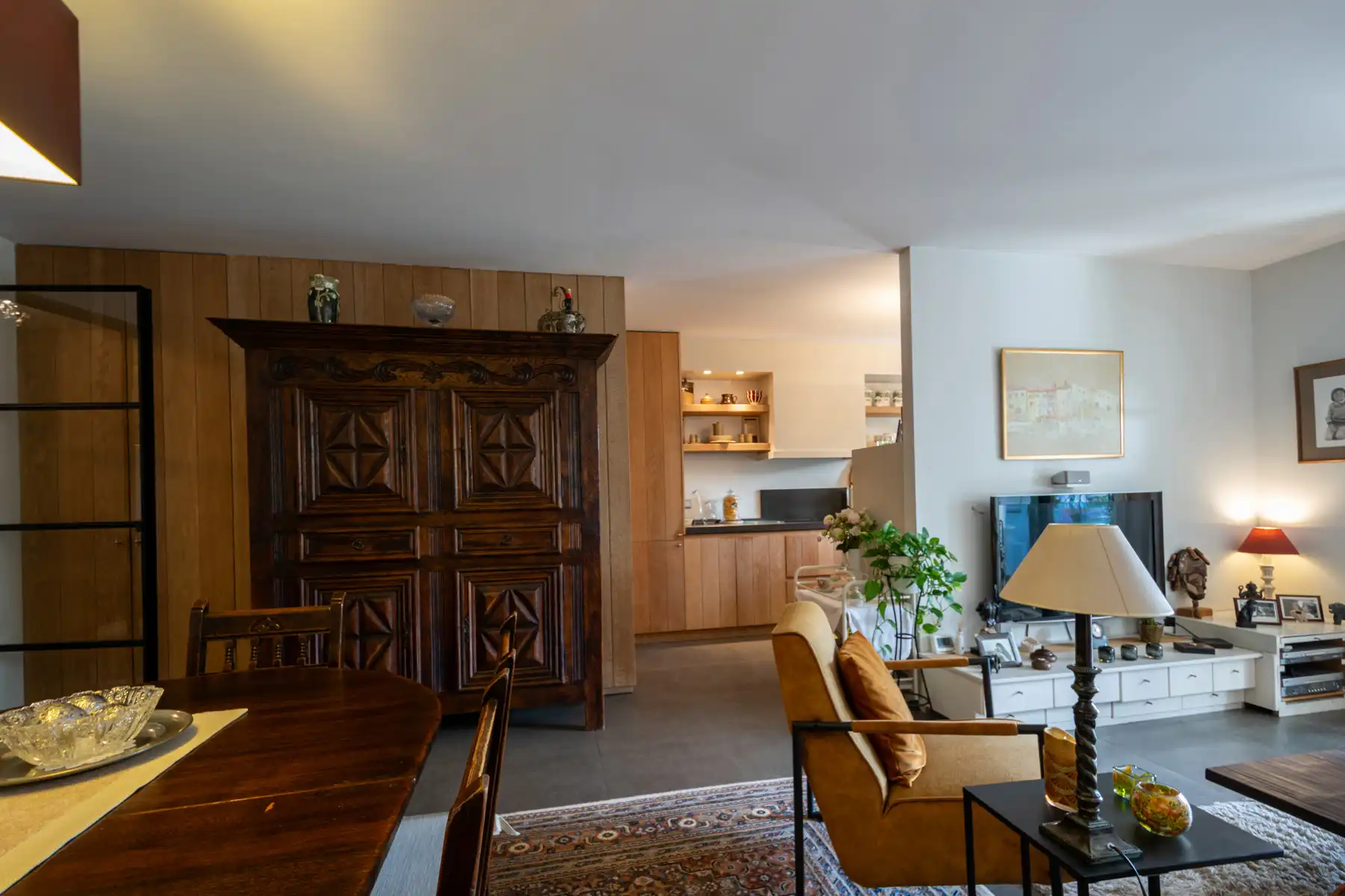 VOLLEDIG GERENOVEERD APPARTEMENT foto 5