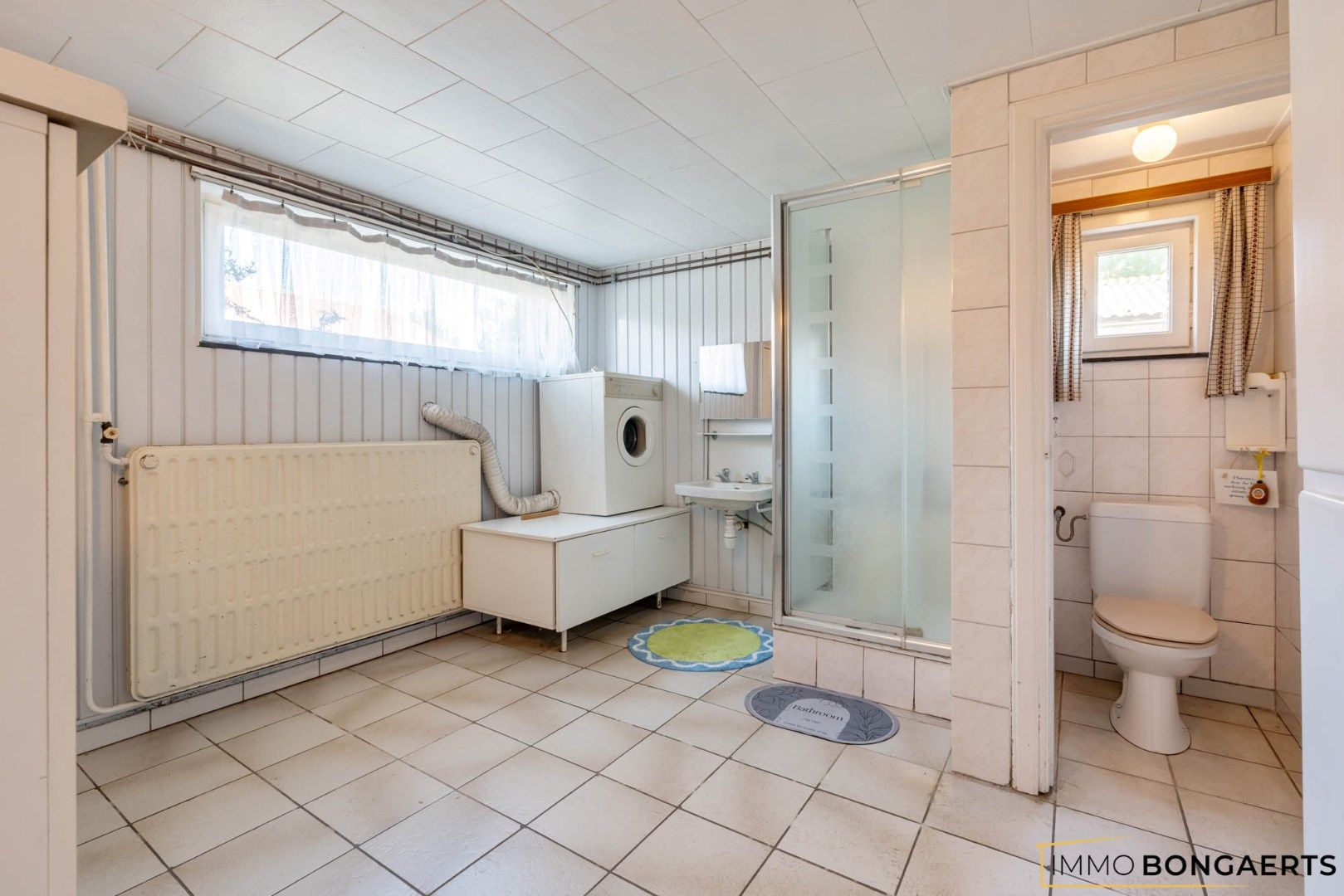 Ruime woning met drie slaapkamers  foto 10