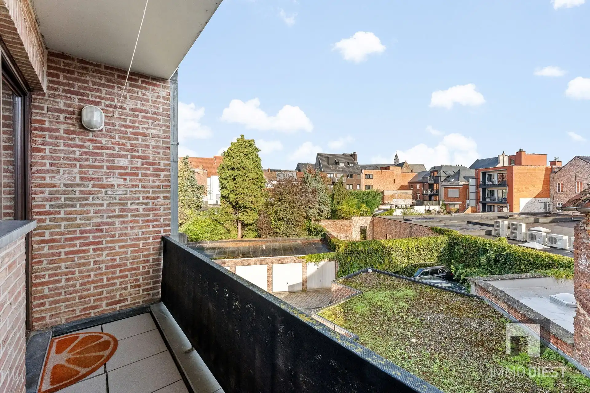 Appartement met garage en 2 slaapkamers op een topligging foto 24