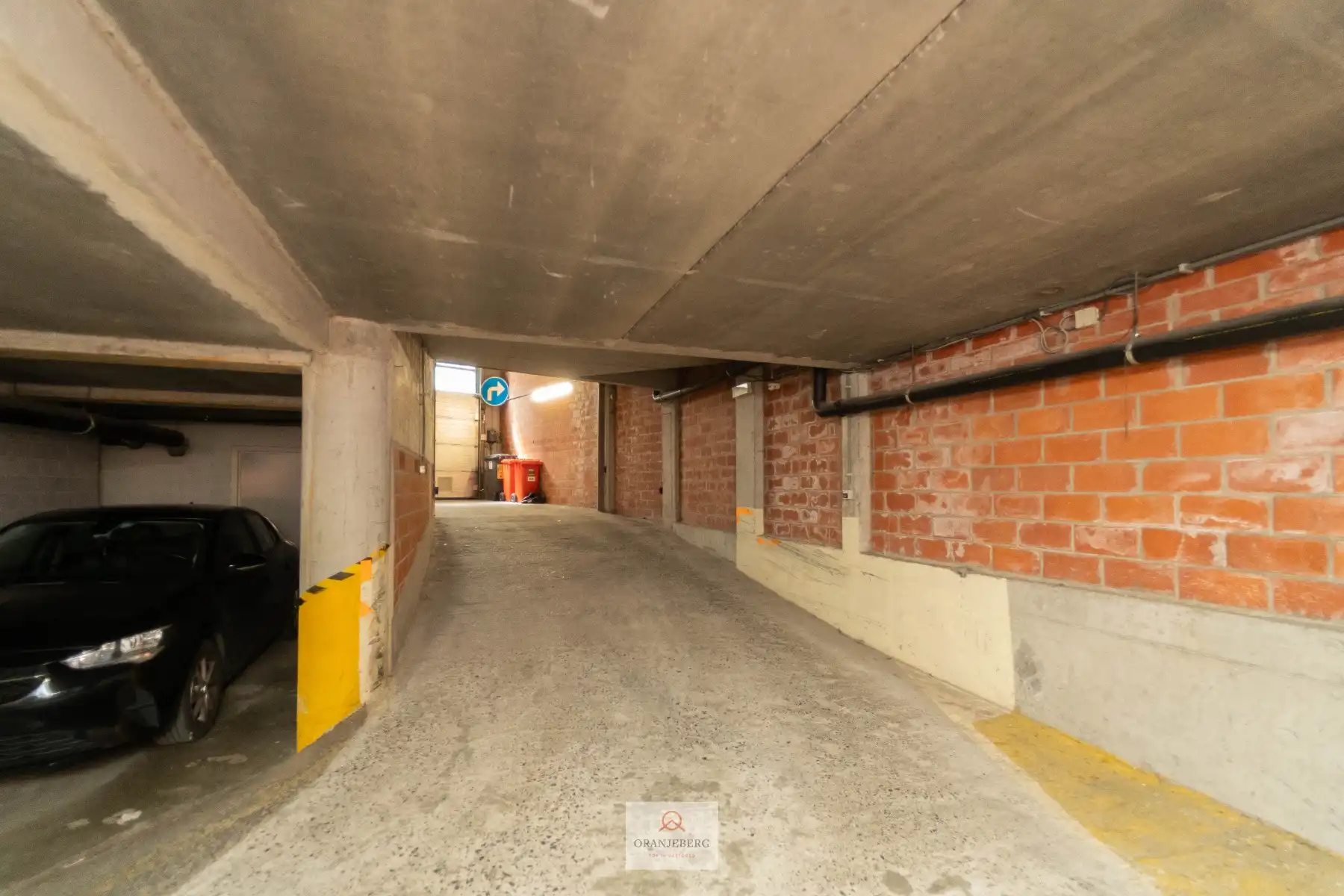 Studio + autostaanplaats te huur vlakbij Gent-Sint-Pietersstation foto 20