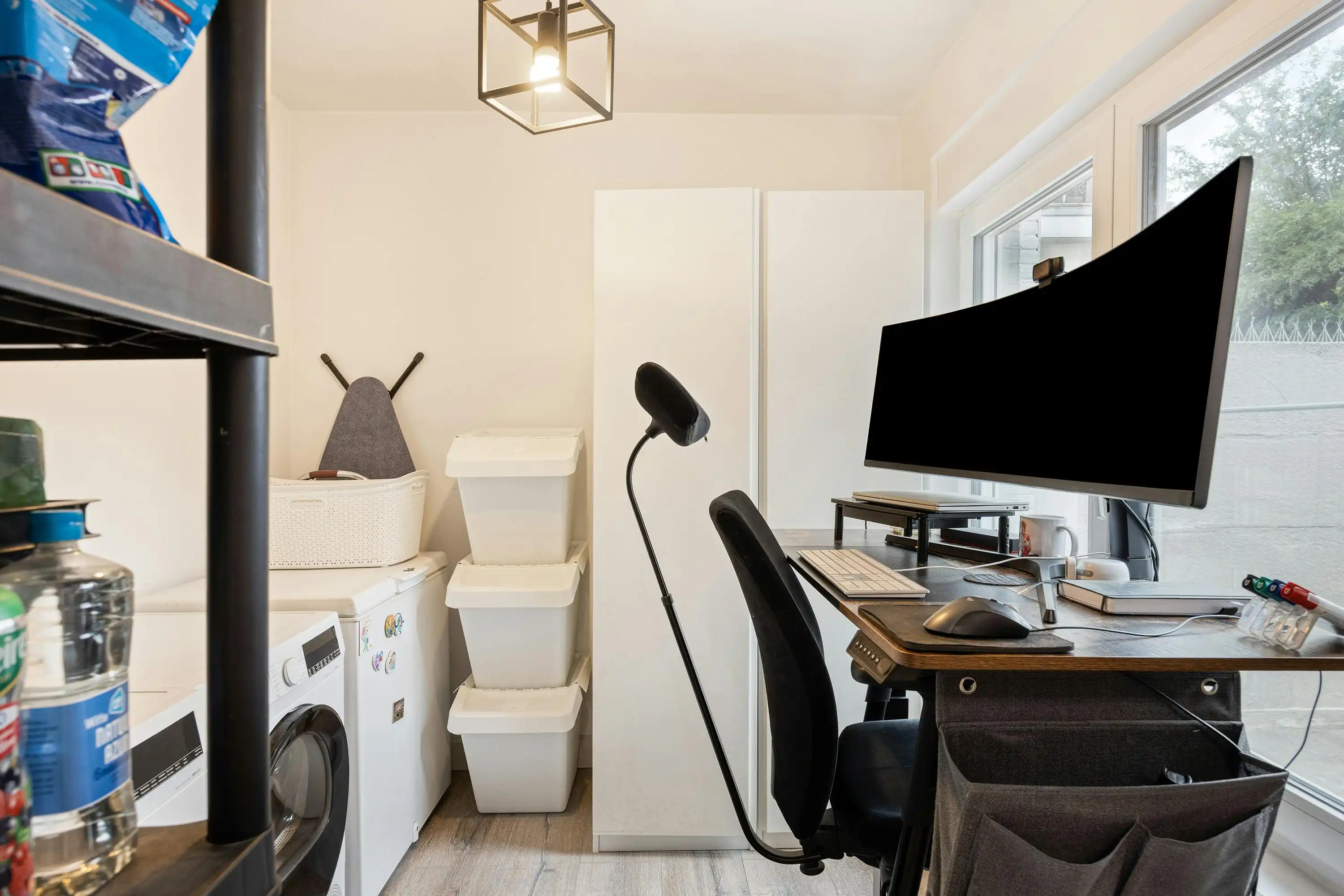 Instapklaar huis met 3 slaapkamers te koop in Merksem foto 11